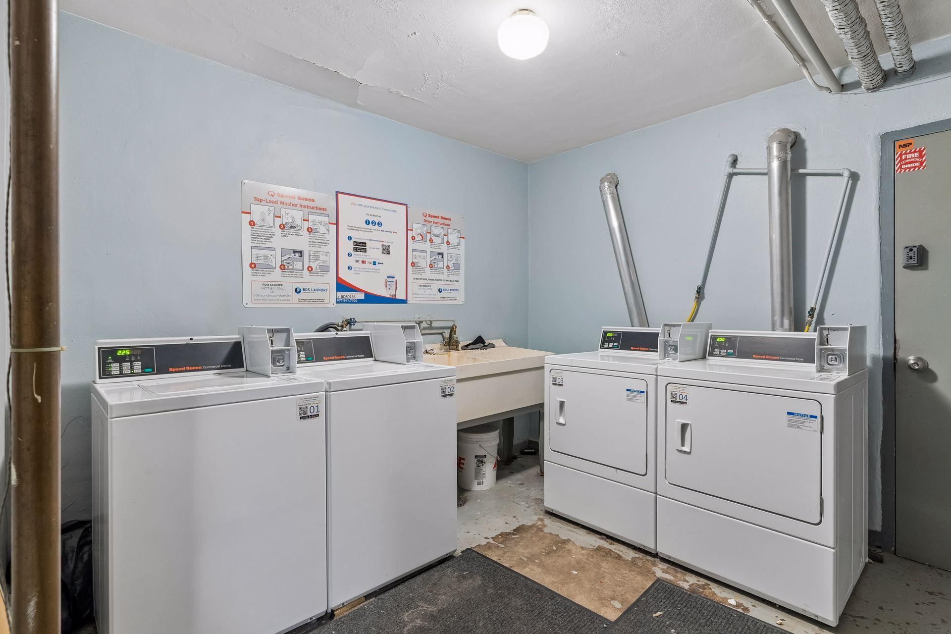 View of Residential at 2212 Aldrich Avenue #102, Minneapolis MN 55405, Minneapolis (17 of 19) - Mike Wilen | Minnesota Team Real Estate
