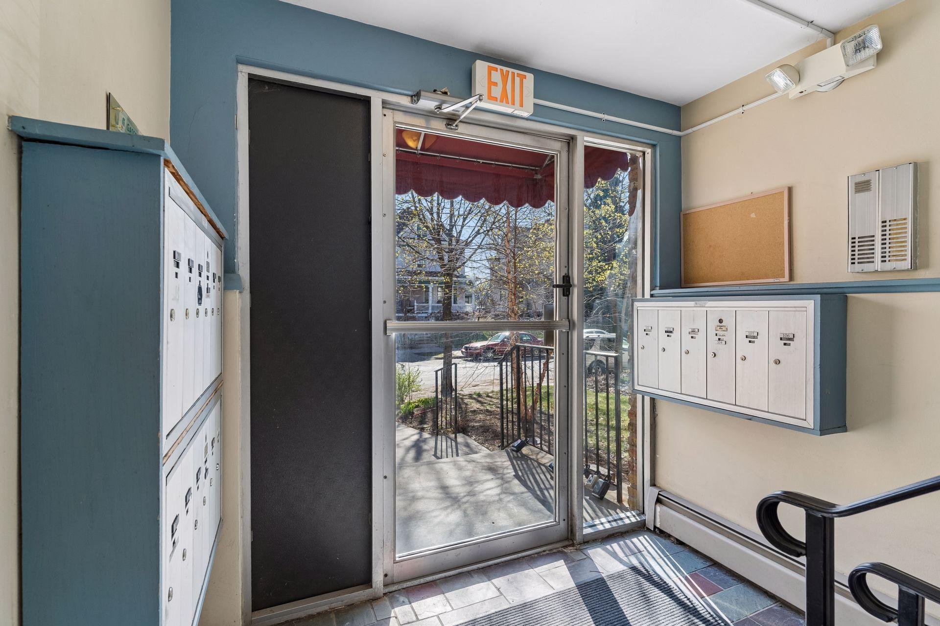 View of Residential at 2212 Aldrich Avenue #102, Minneapolis MN 55405, Minneapolis (2 of 19) - Mike Wilen | Minnesota Team Real Estate