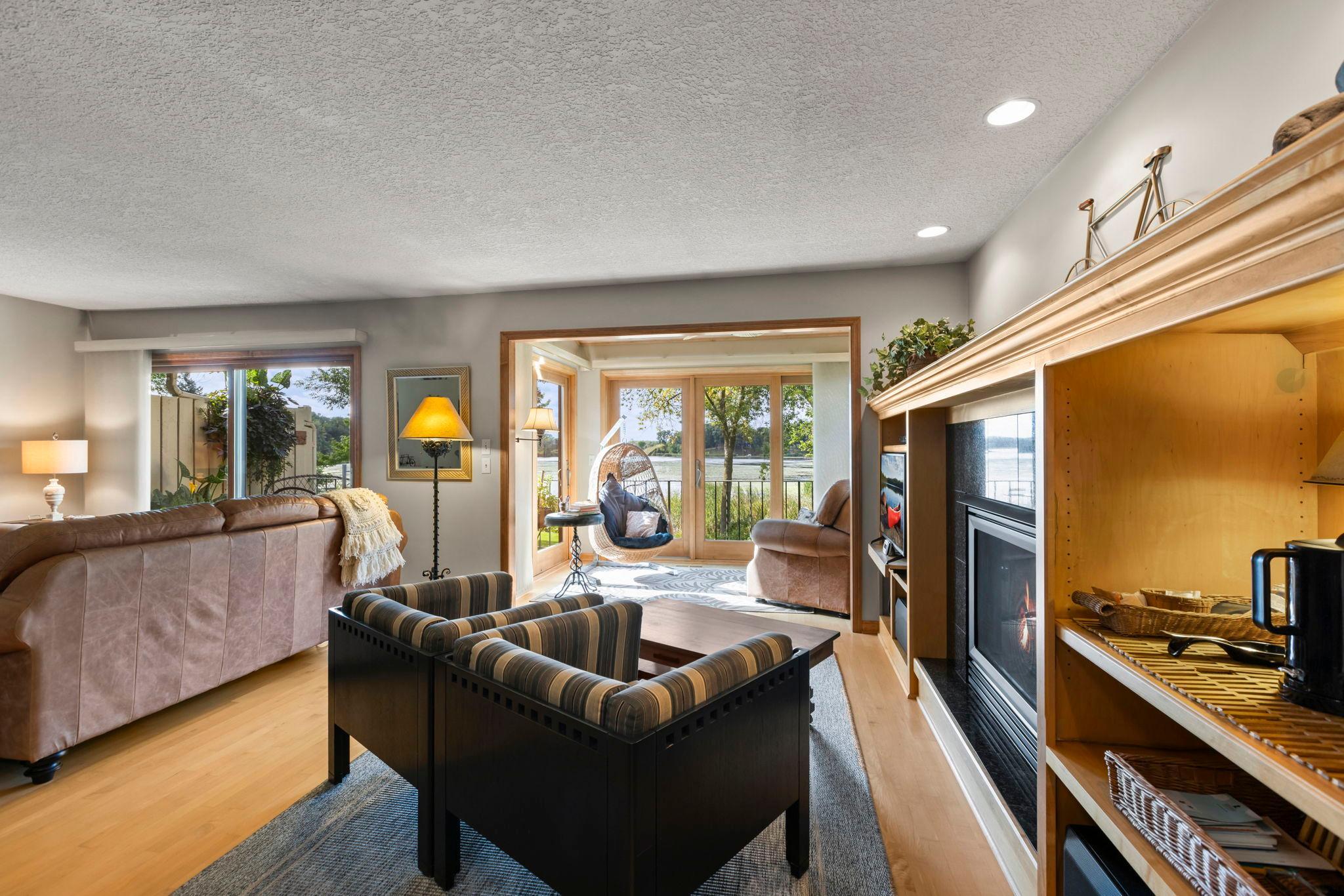 View of Residential at 1297 Black Oaks Court, Plymouth MN 55447, Plymouth (8 of 58) - Mike Wilen | Minnesota Team Real Estate