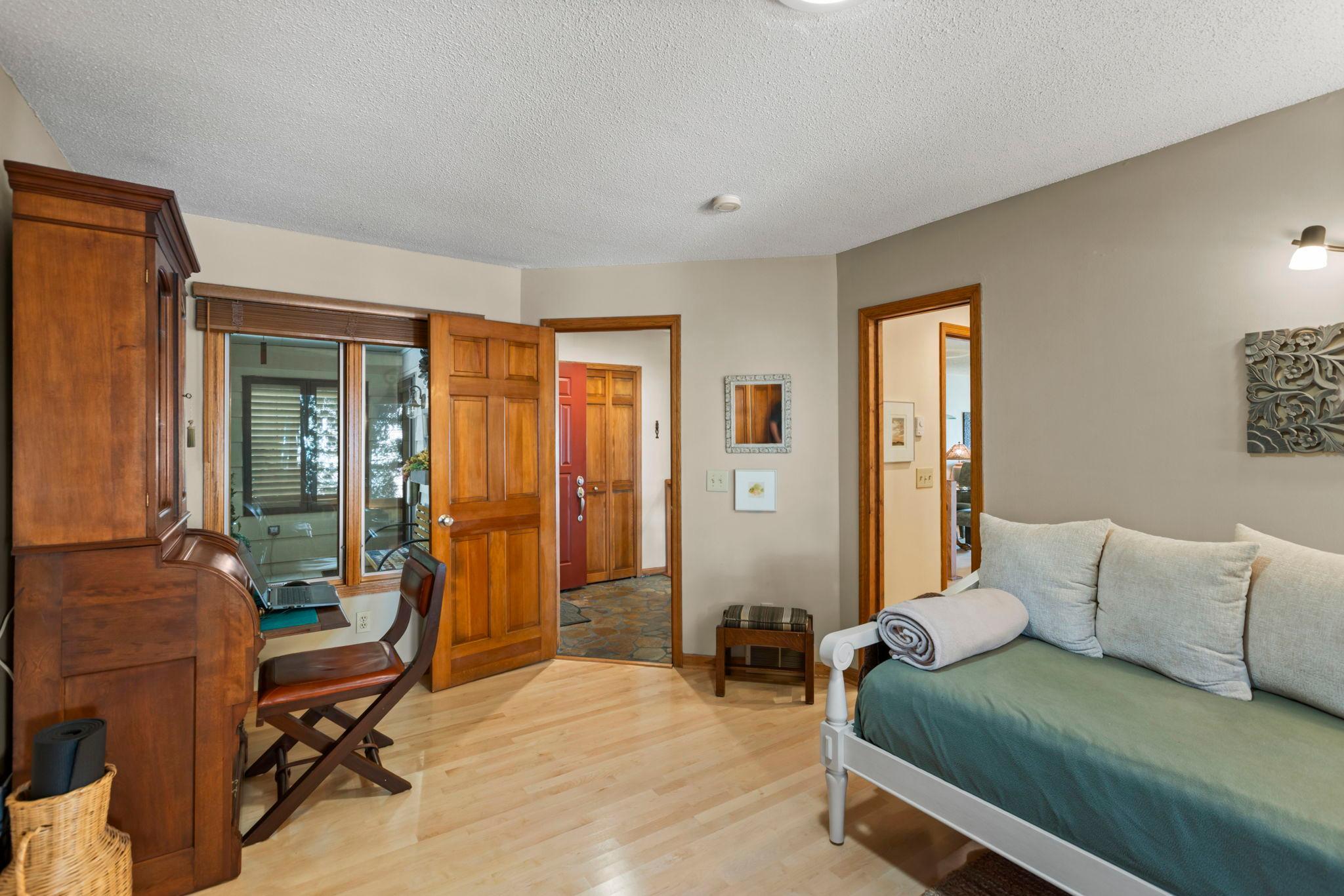 View of Residential at 1297 Black Oaks Court, Plymouth MN 55447, Plymouth (20 of 58) - Mike Wilen | Minnesota Team Real Estate
