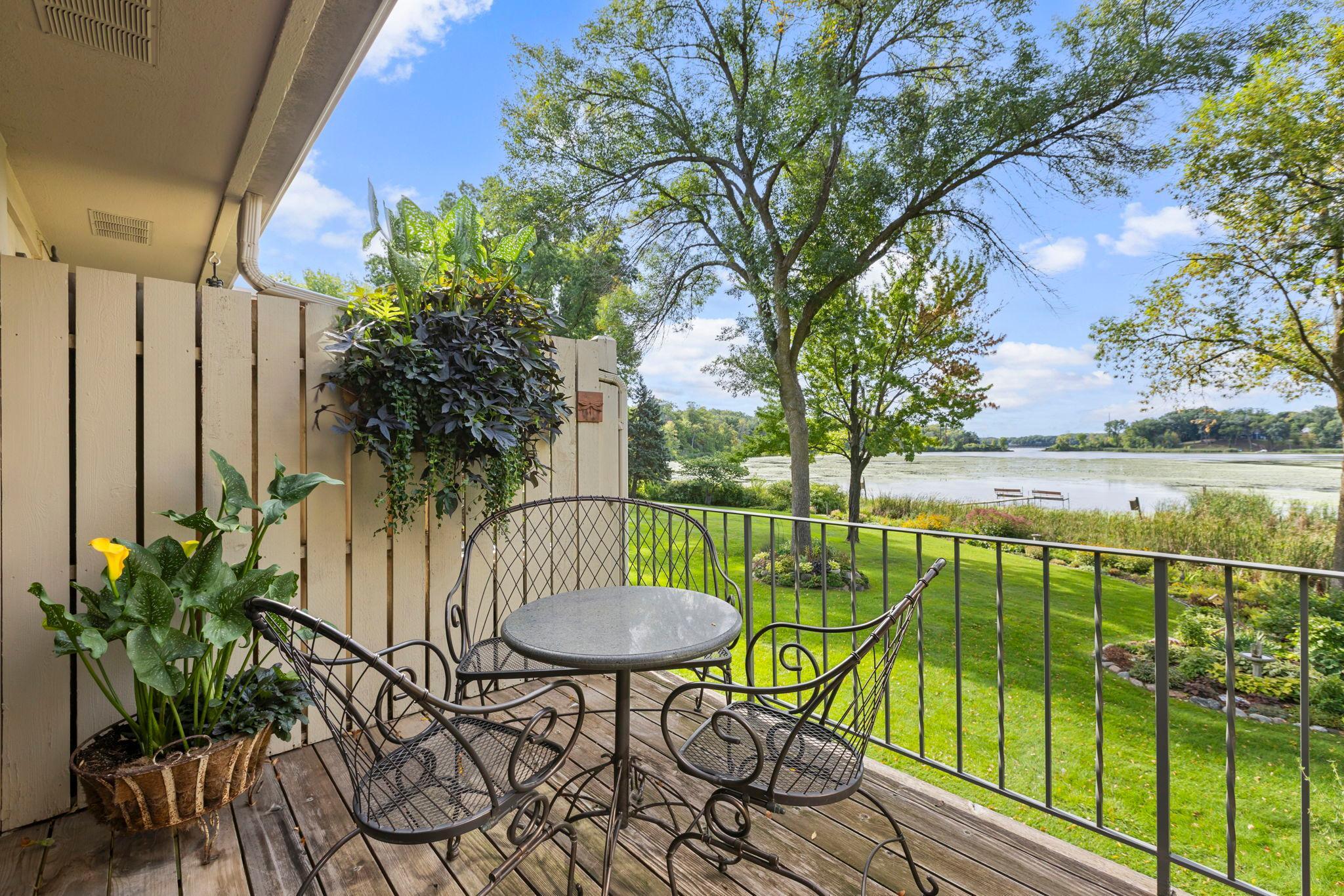 View of Residential at 1297 Black Oaks Court, Plymouth MN 55447, Plymouth (11 of 58) - Mike Wilen | Minnesota Team Real Estate