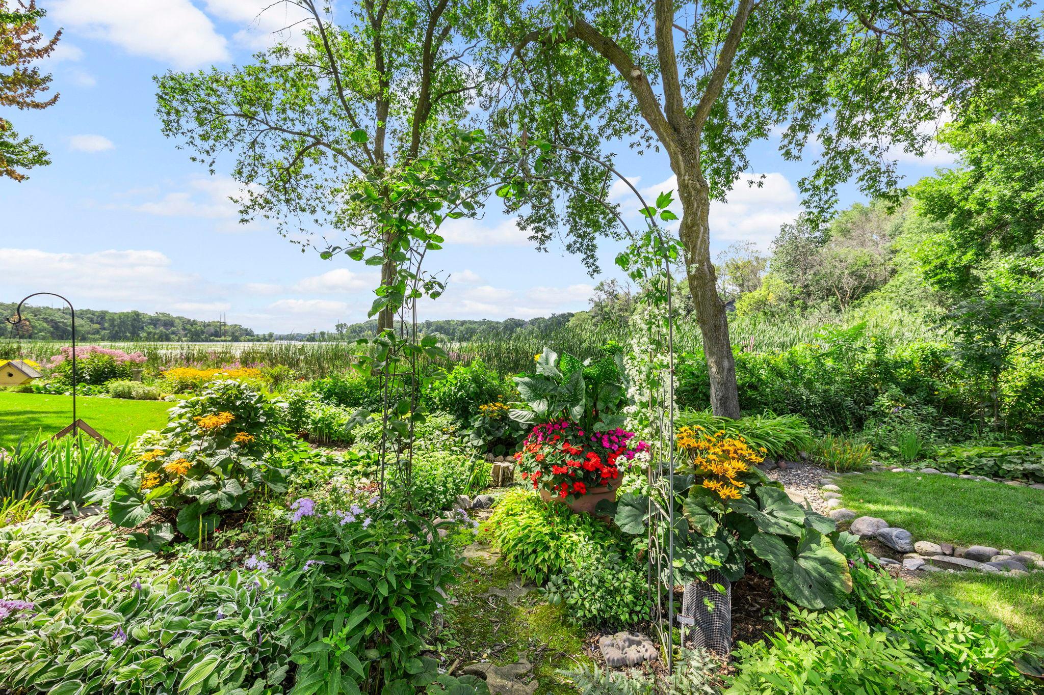 View of Residential at 1297 Black Oaks Court, Plymouth MN 55447, Plymouth (33 of 58) - Mike Wilen | Minnesota Team Real Estate