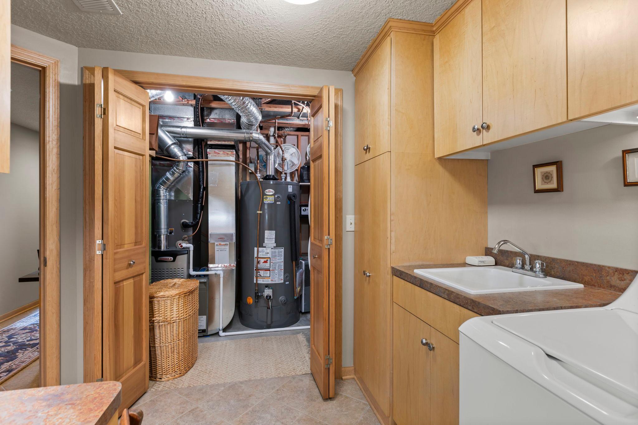 View of Residential at 1297 Black Oaks Court, Plymouth MN 55447, Plymouth (39 of 58) - Mike Wilen | Minnesota Team Real Estate