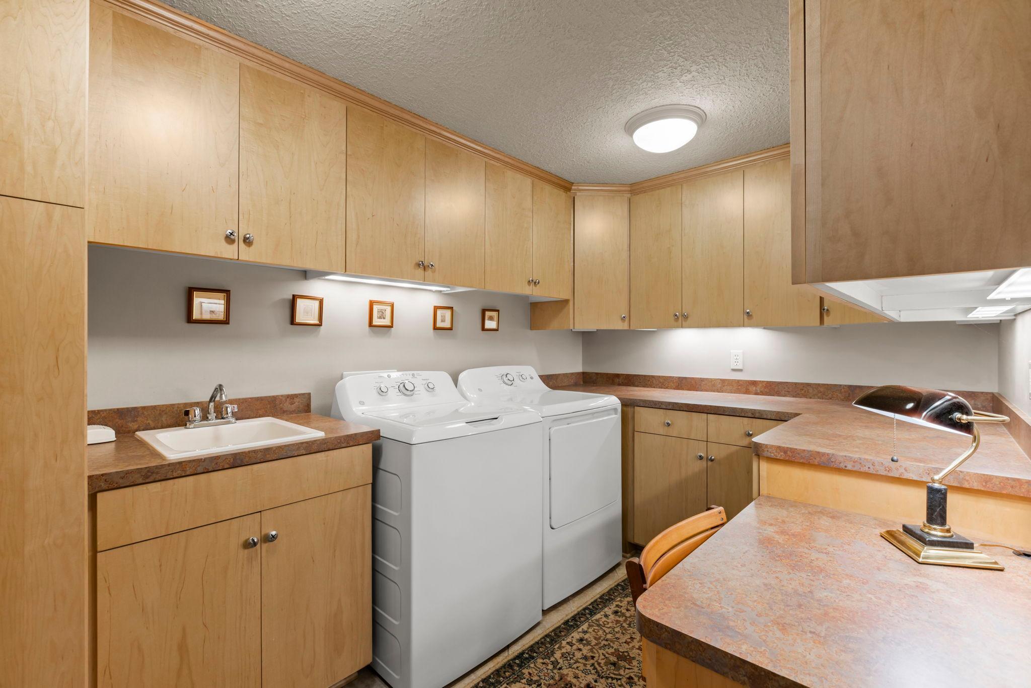 View of Residential at 1297 Black Oaks Court, Plymouth MN 55447, Plymouth (37 of 58) - Mike Wilen | Minnesota Team Real Estate