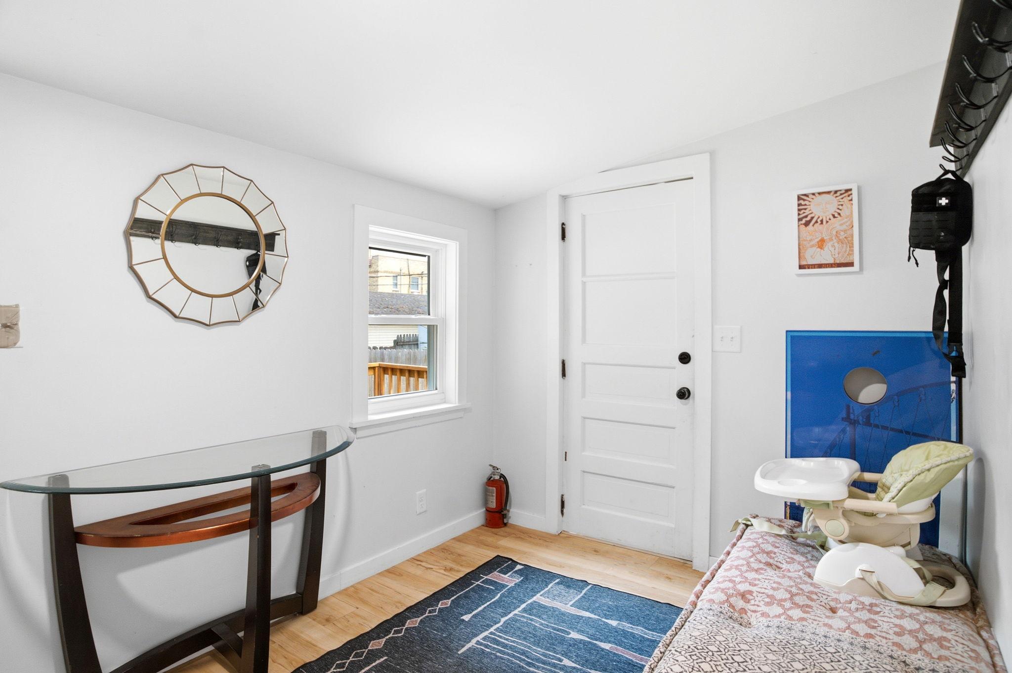 View of Residential at 1655 Sherburne Avenue, Saint Paul MN 55104, Saint Paul (23 of 32) - Mike Wilen | Minnesota Team Real Estate