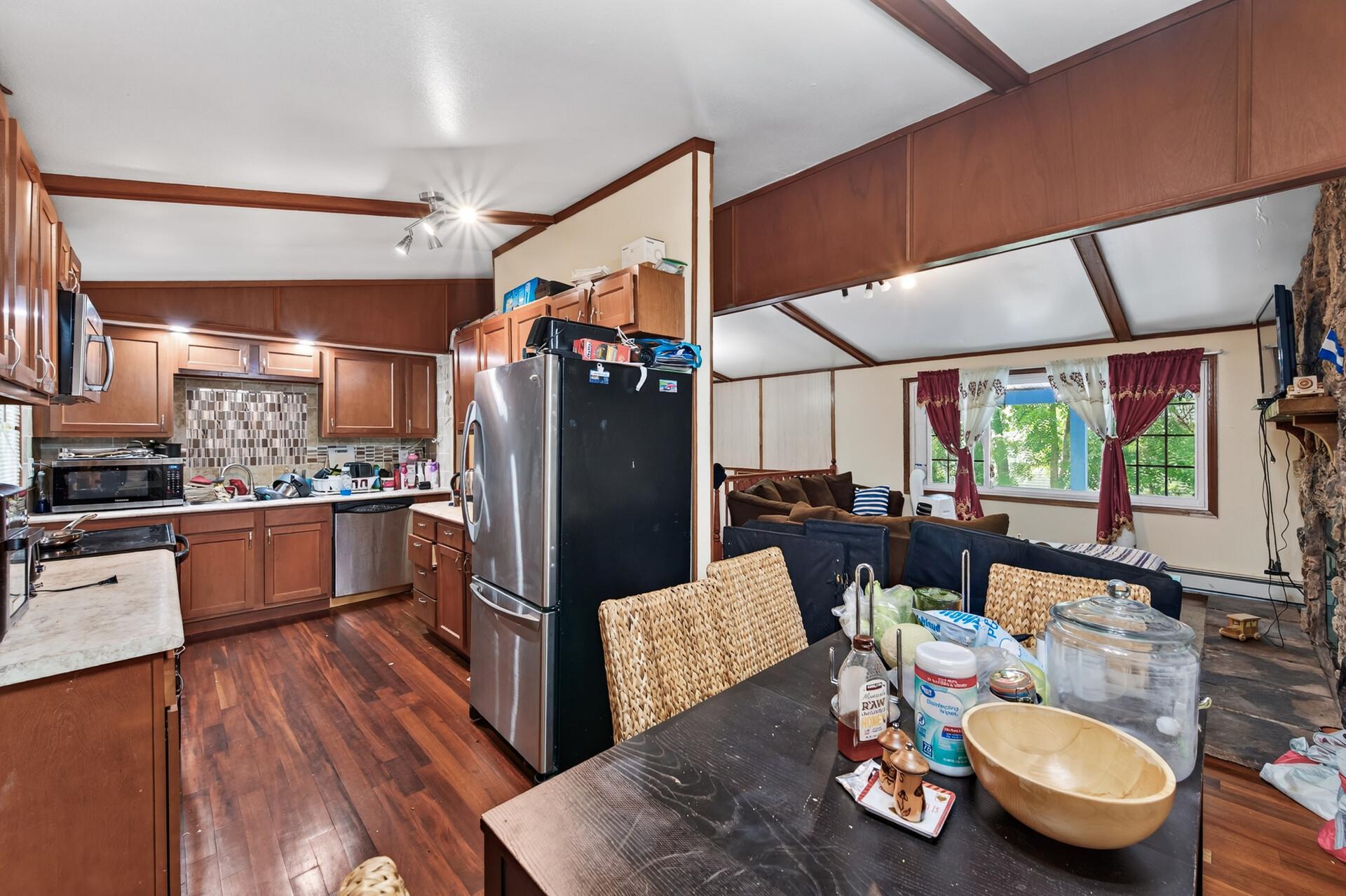 View of Residential at 2280 Shryer Avenue, North Saint Paul MN 55109, North Saint Paul (7 of 28) - Mike Wilen | Minnesota Team Real Estate