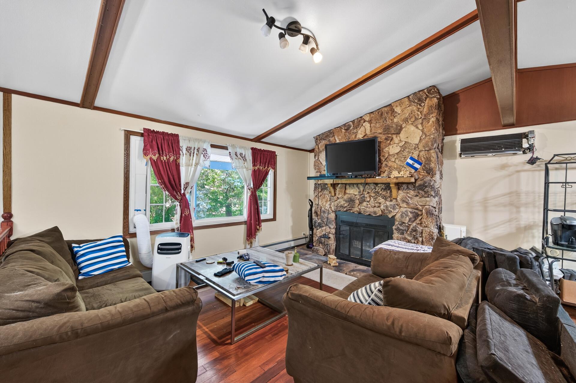 View of Residential at 2280 Shryer Avenue, North Saint Paul MN 55109, North Saint Paul (4 of 28) - Mike Wilen | Minnesota Team Real Estate
