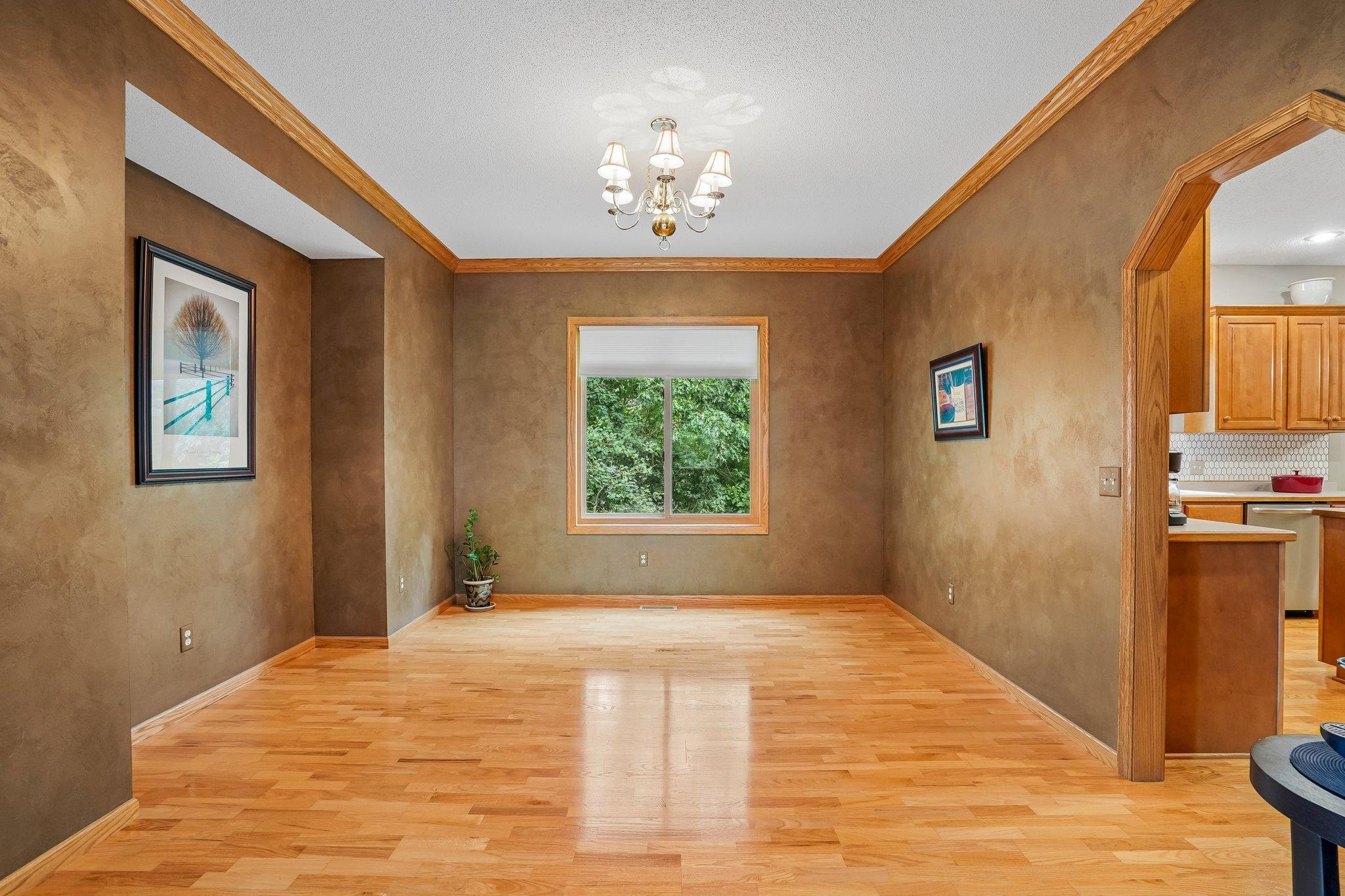 View of Residential at 20628 Jura Trail, Lakeville MN 55044, Lakeville (6 of 38) - Mike Wilen | Minnesota Team Real Estate