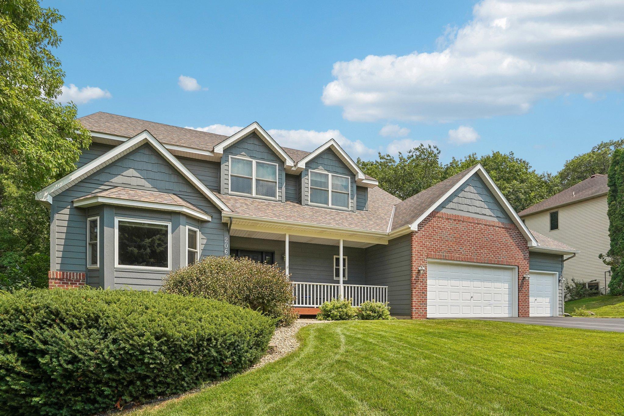 View of Residential at 20628 Jura Trail, Lakeville MN 55044, Lakeville (2 of 38) - Mike Wilen | Minnesota Team Real Estate