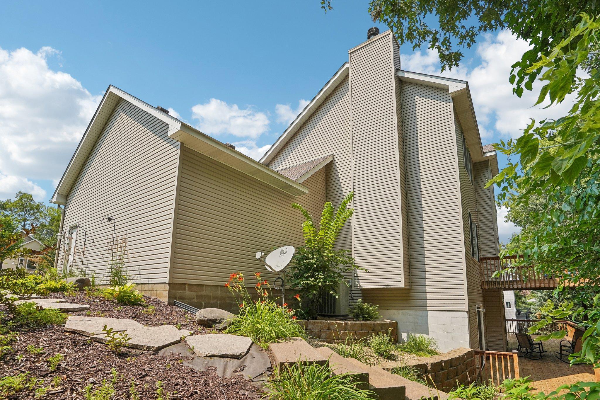 View of Residential at 20628 Jura Trail, Lakeville MN 55044, Lakeville (36 of 38) - Mike Wilen | Minnesota Team Real Estate