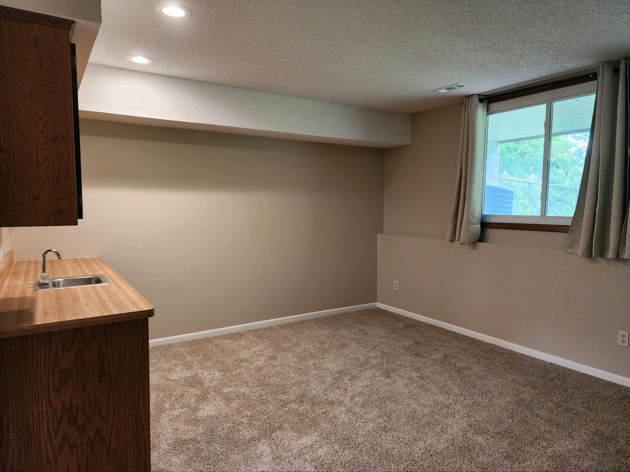 View of Residential Income at 2860-2862 Wheeler Street, Roseville MN 55113, Roseville (20 of 28) - Mike Wilen | Minnesota Team Real Estate