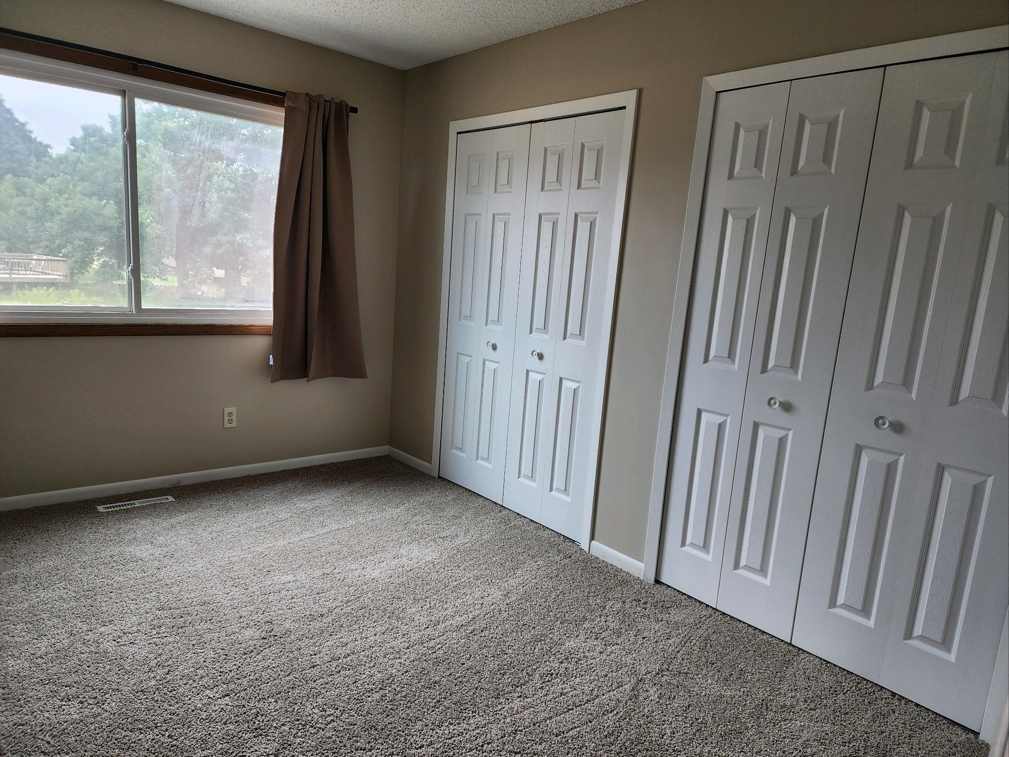 View of Residential Income at 2860-2862 Wheeler Street, Roseville MN 55113, Roseville (11 of 28) - Mike Wilen | Minnesota Team Real Estate