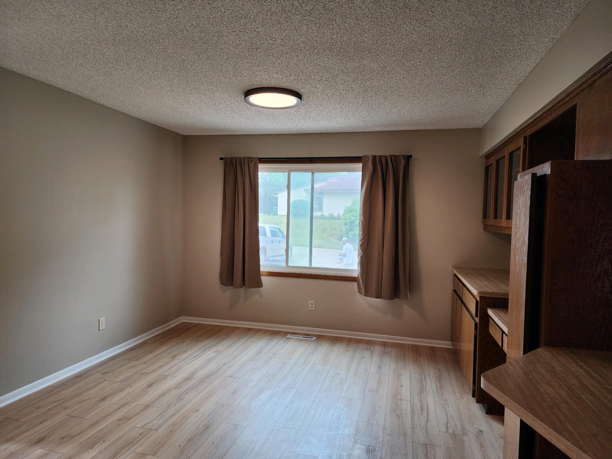 View of Residential Income at 2860-2862 Wheeler Street, Roseville MN 55113, Roseville (3 of 28) - Mike Wilen | Minnesota Team Real Estate