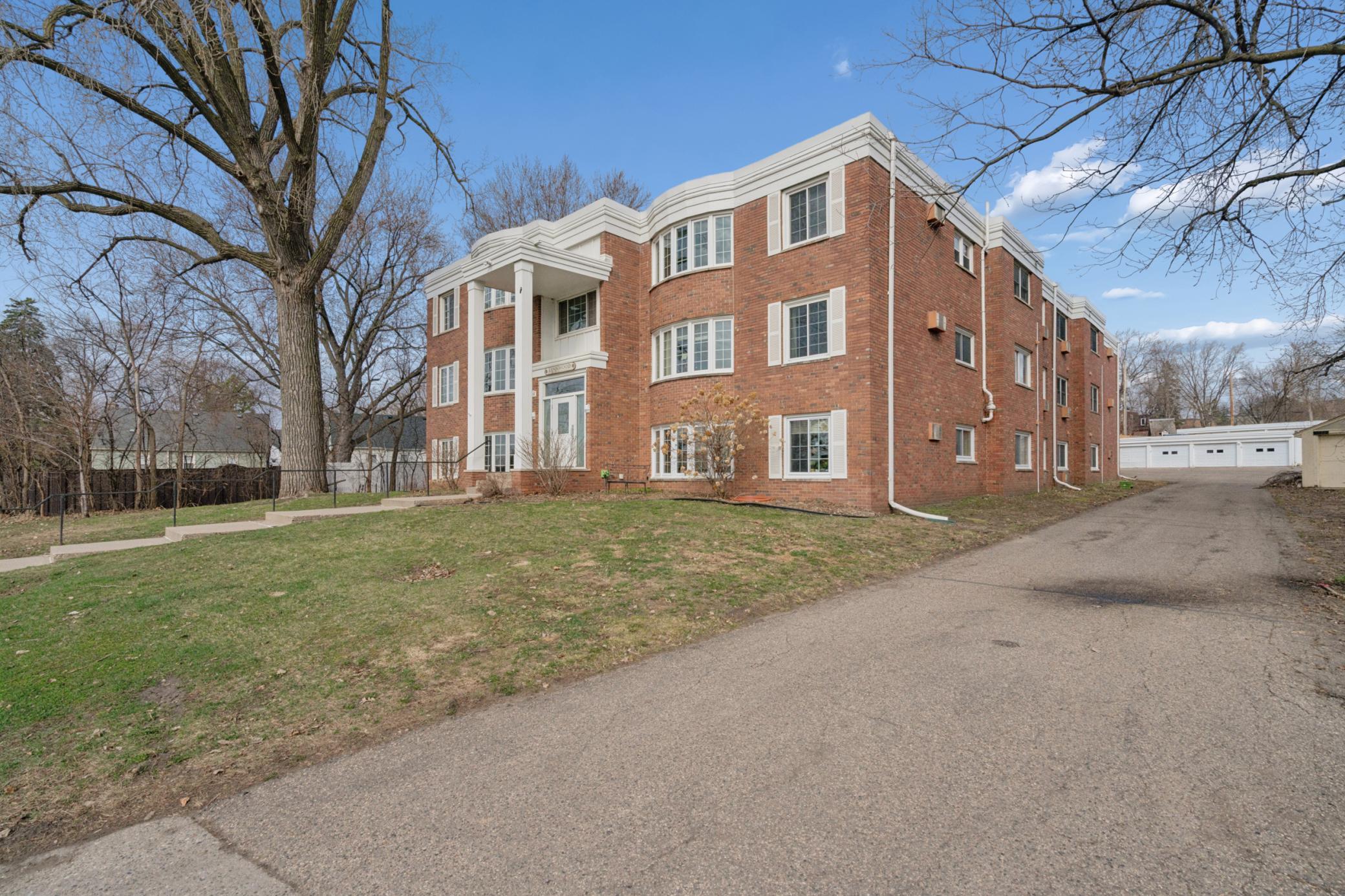 View of Residential at 4516 Highway 7 #1, Saint Louis Park MN 55416, Saint Louis Park (29 of 32) - Mike Wilen | Minnesota Team Real Estate