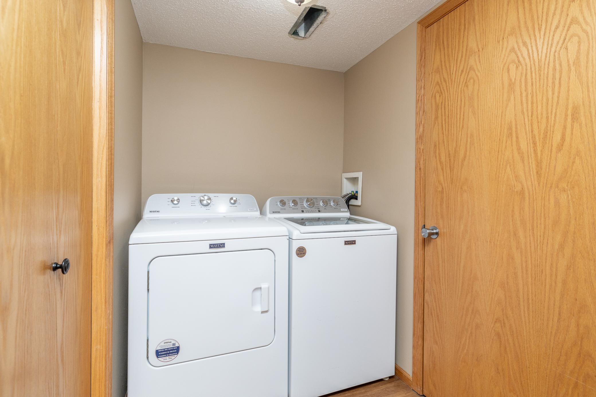 View of Residential at 6822 Benton Circle #37, Inver Grove Heights MN 55076, Inver Grove Heights (19 of 40) - Mike Wilen | Minnesota Team Real Estate