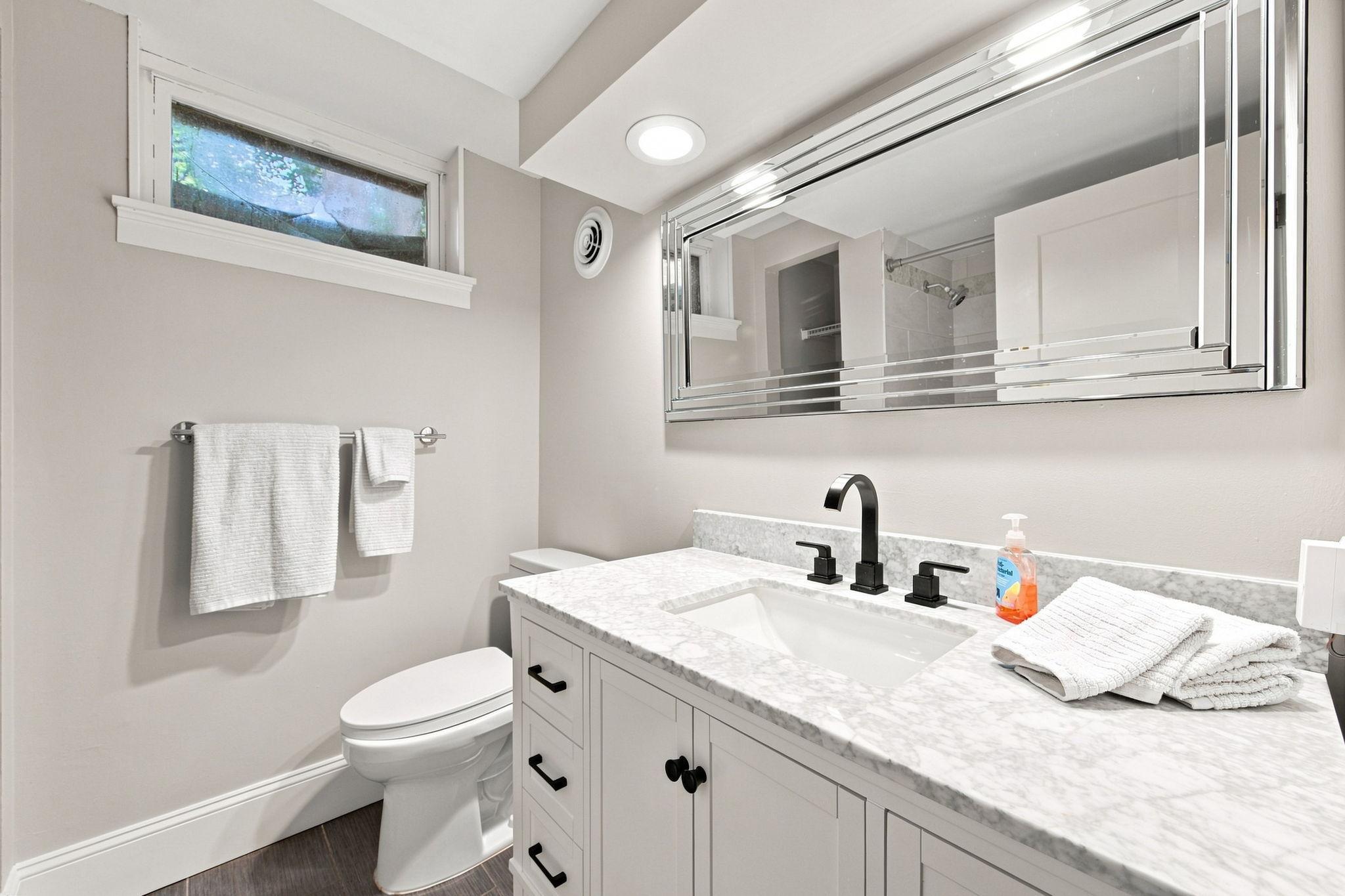 View of Residential at 6616 Hillside Lane, Edina MN 55439, Edina (25 of 41) - Mike Wilen | Minnesota Team Real Estate