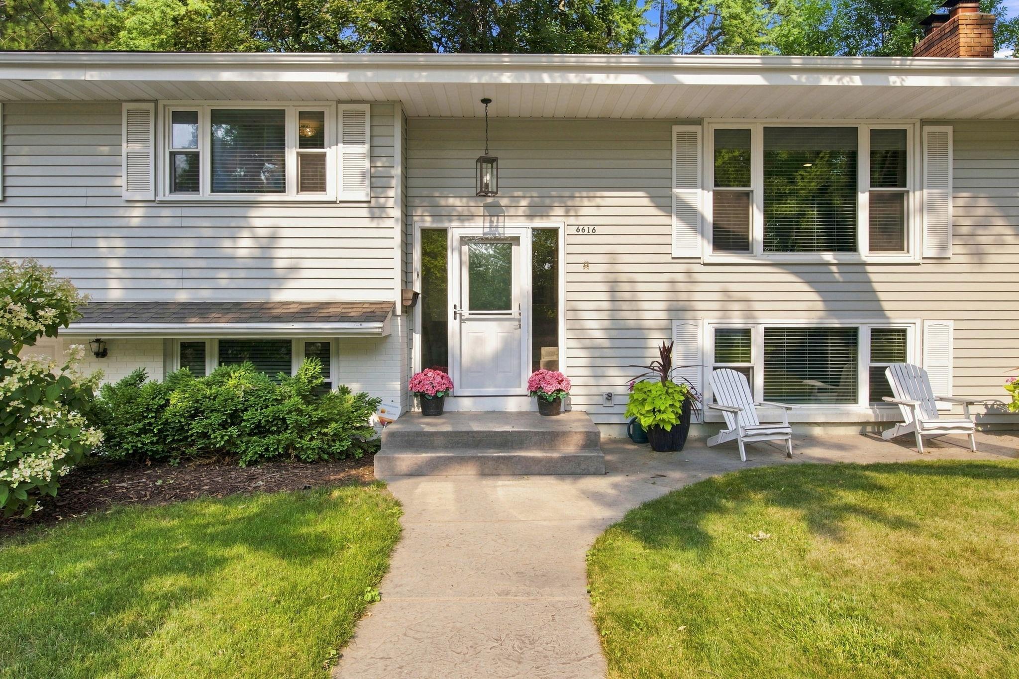 View of Residential at 6616 Hillside Lane, Edina MN 55439, Edina (3 of 41) - Mike Wilen | Minnesota Team Real Estate