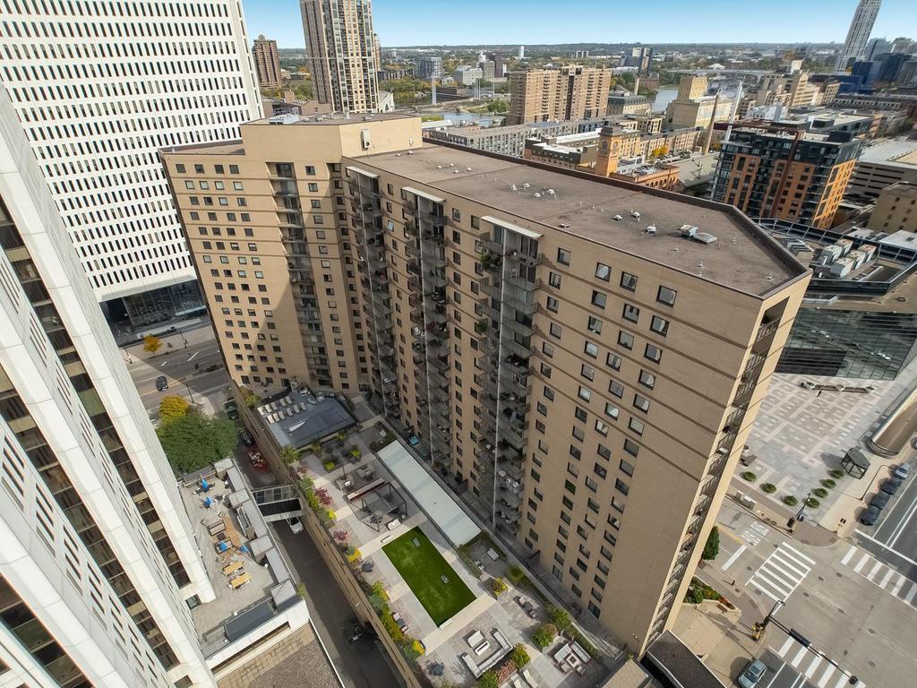 View of Residential at 121 Washington Avenue #1917, Minneapolis MN 55401, Minneapolis (47 of 61) - Mike Wilen | Minnesota Team Real Estate