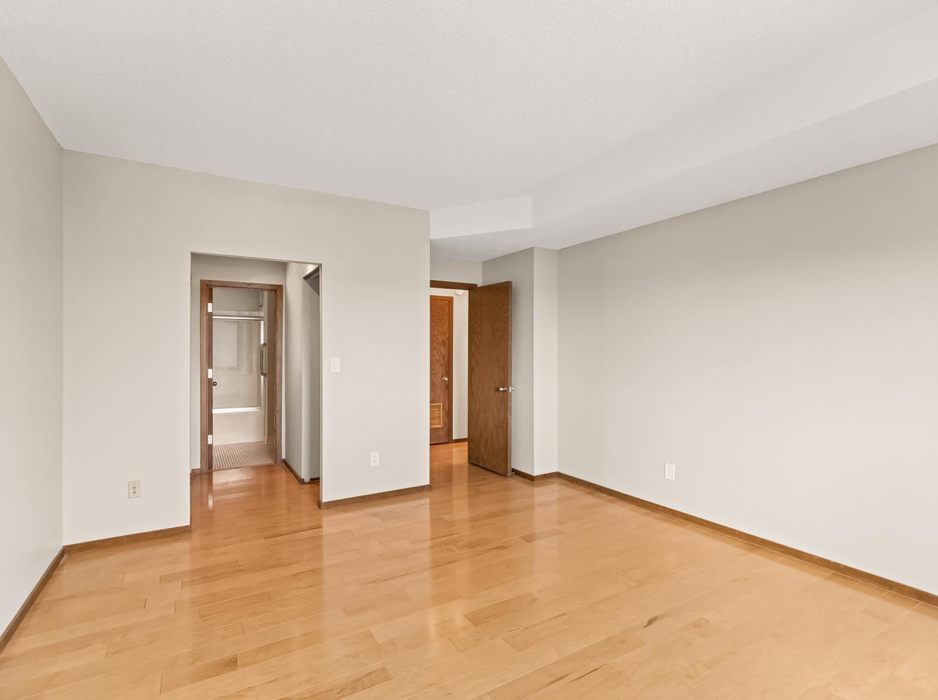 View of Residential at 121 Washington Avenue #1917, Minneapolis MN 55401, Minneapolis (27 of 61) - Mike Wilen | Minnesota Team Real Estate