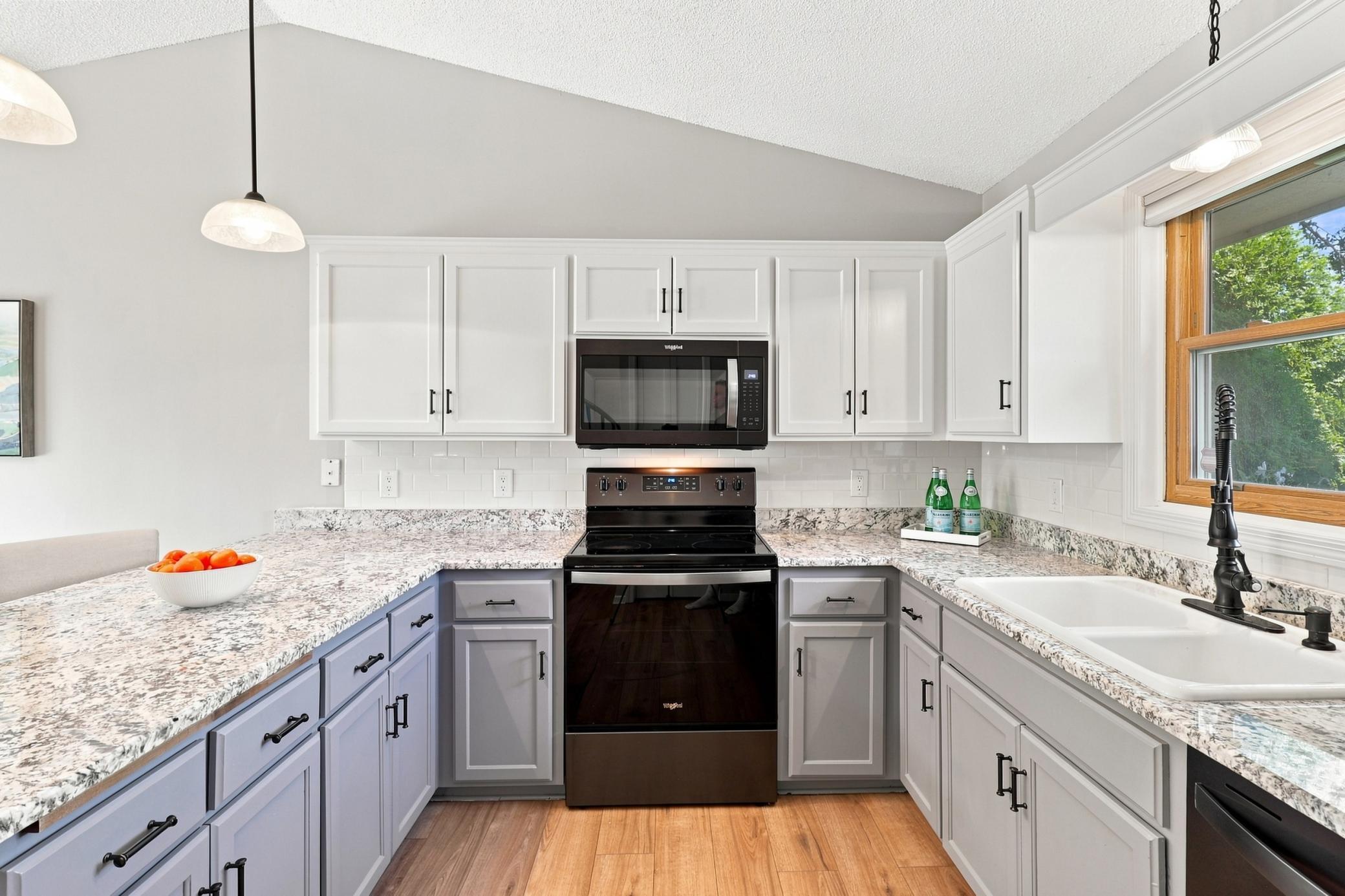 View of Residential at 15485 Darjeeling Path, Rosemount MN 55068, Rosemount (14 of 53) - Mike Wilen | Minnesota Team Real Estate