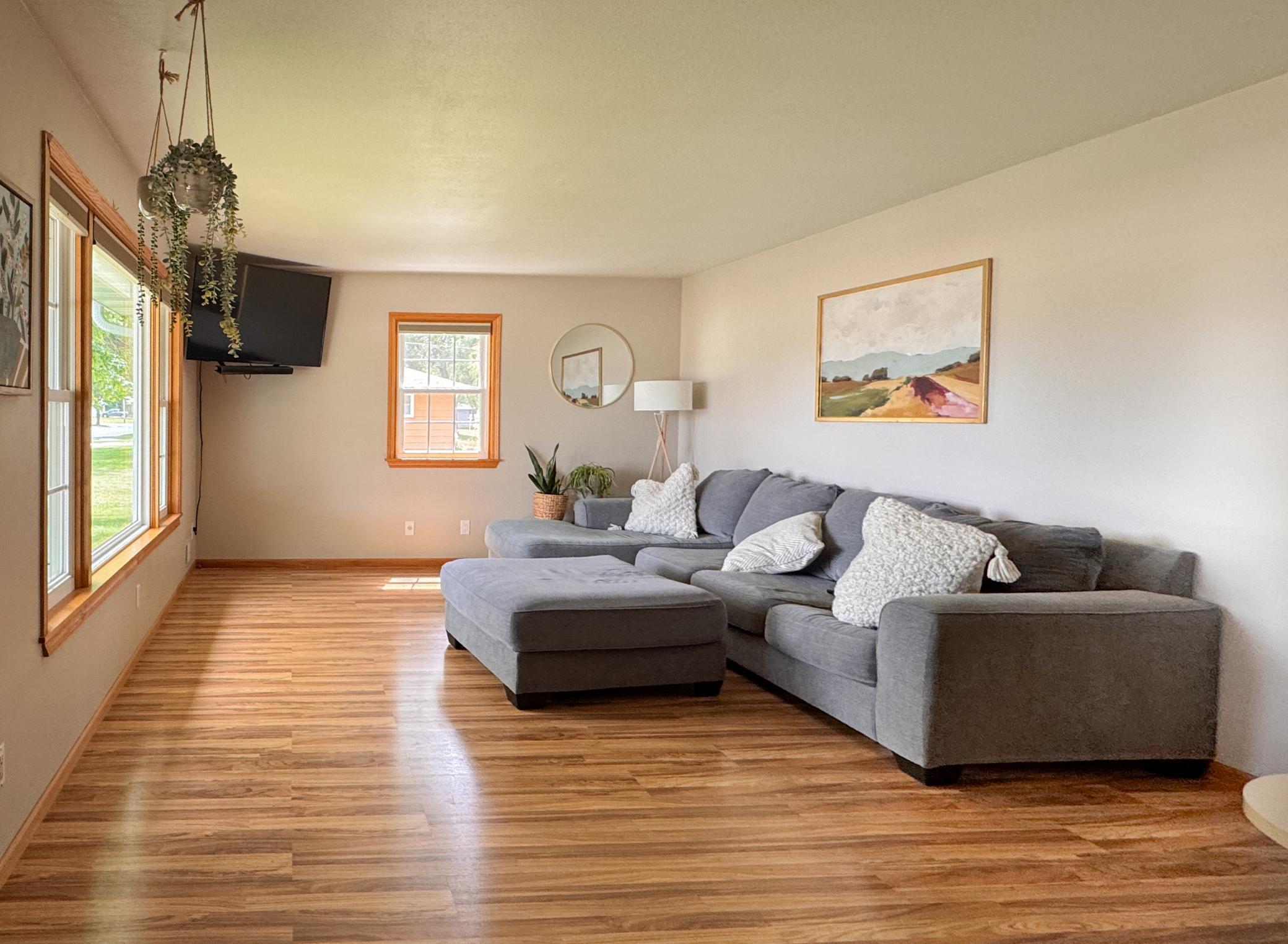 View of Residential at 811 8th Street, Gaylord MN 55334, Gaylord (4 of 11) - Mike Wilen | Minnesota Team Real Estate