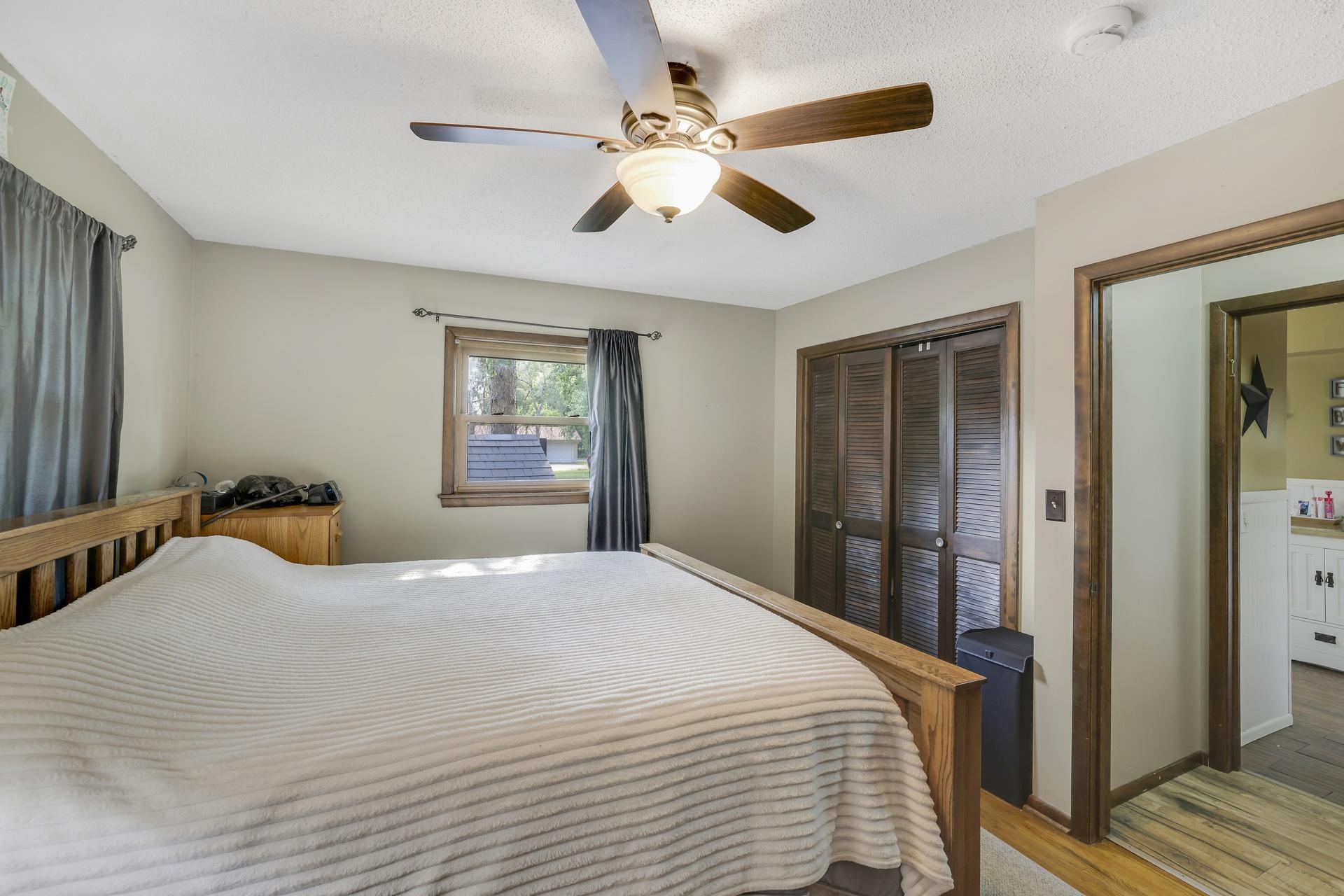 View of Residential at 2735 18th Avenue, North Saint Paul MN 55109, North Saint Paul (20 of 56) - Mike Wilen | Minnesota Team Real Estate
