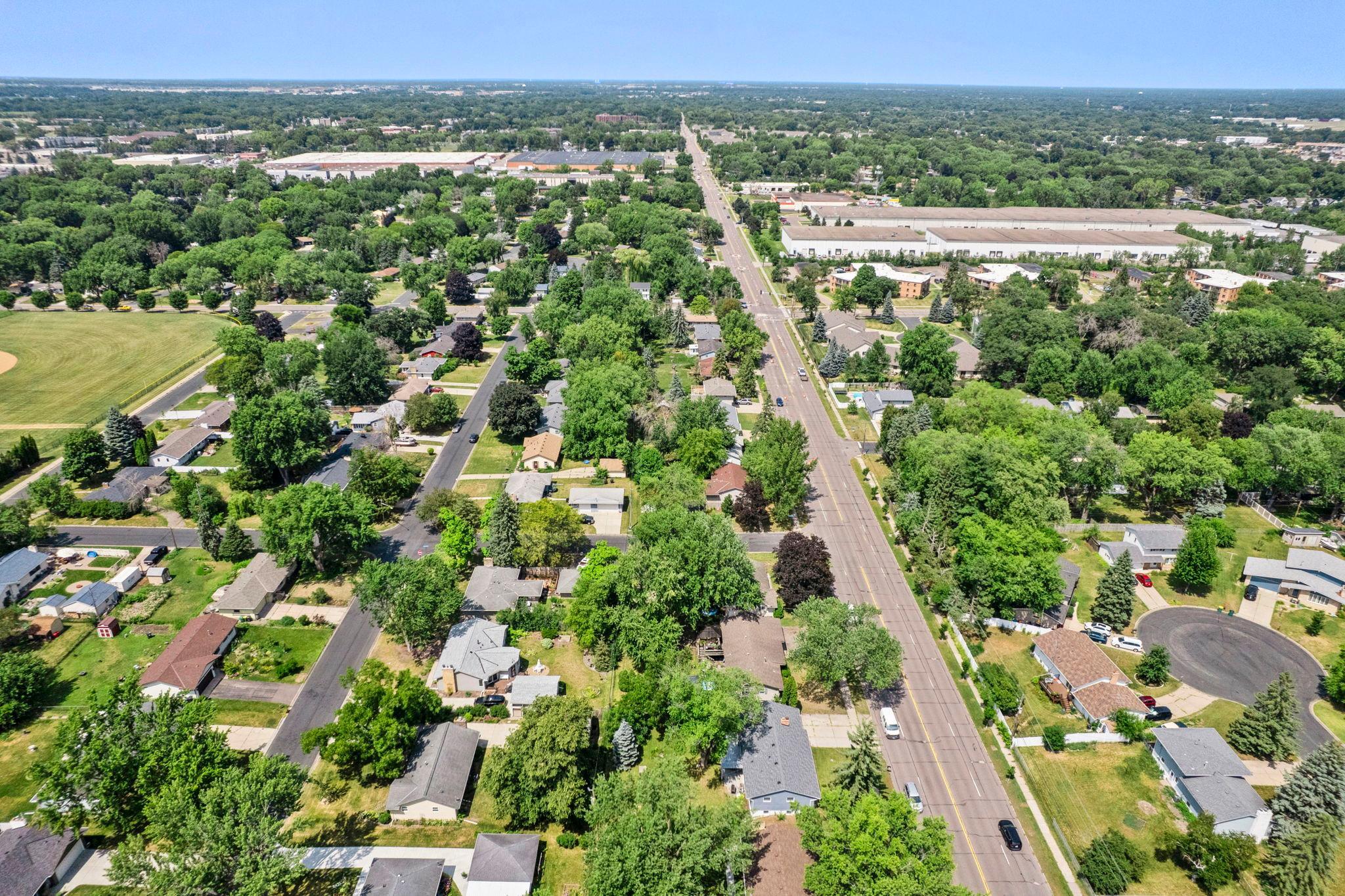 View of Residential at 4809 Winnetka Avenue, New Hope MN 55428, New Hope (78 of 88) - Mike Wilen | Minnesota Team Real Estate