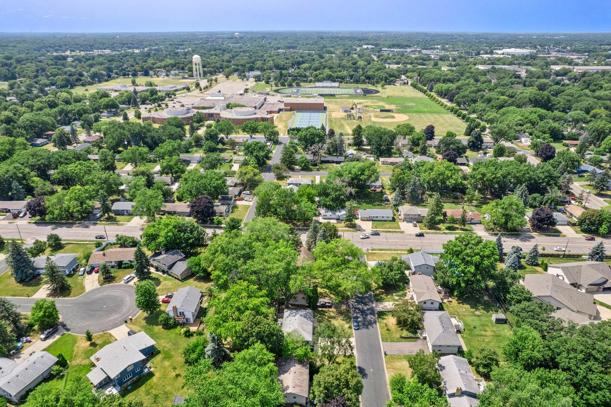 View of Residential at 4809 Winnetka Avenue, New Hope MN 55428, New Hope (76 of 88) - Mike Wilen | Minnesota Team Real Estate