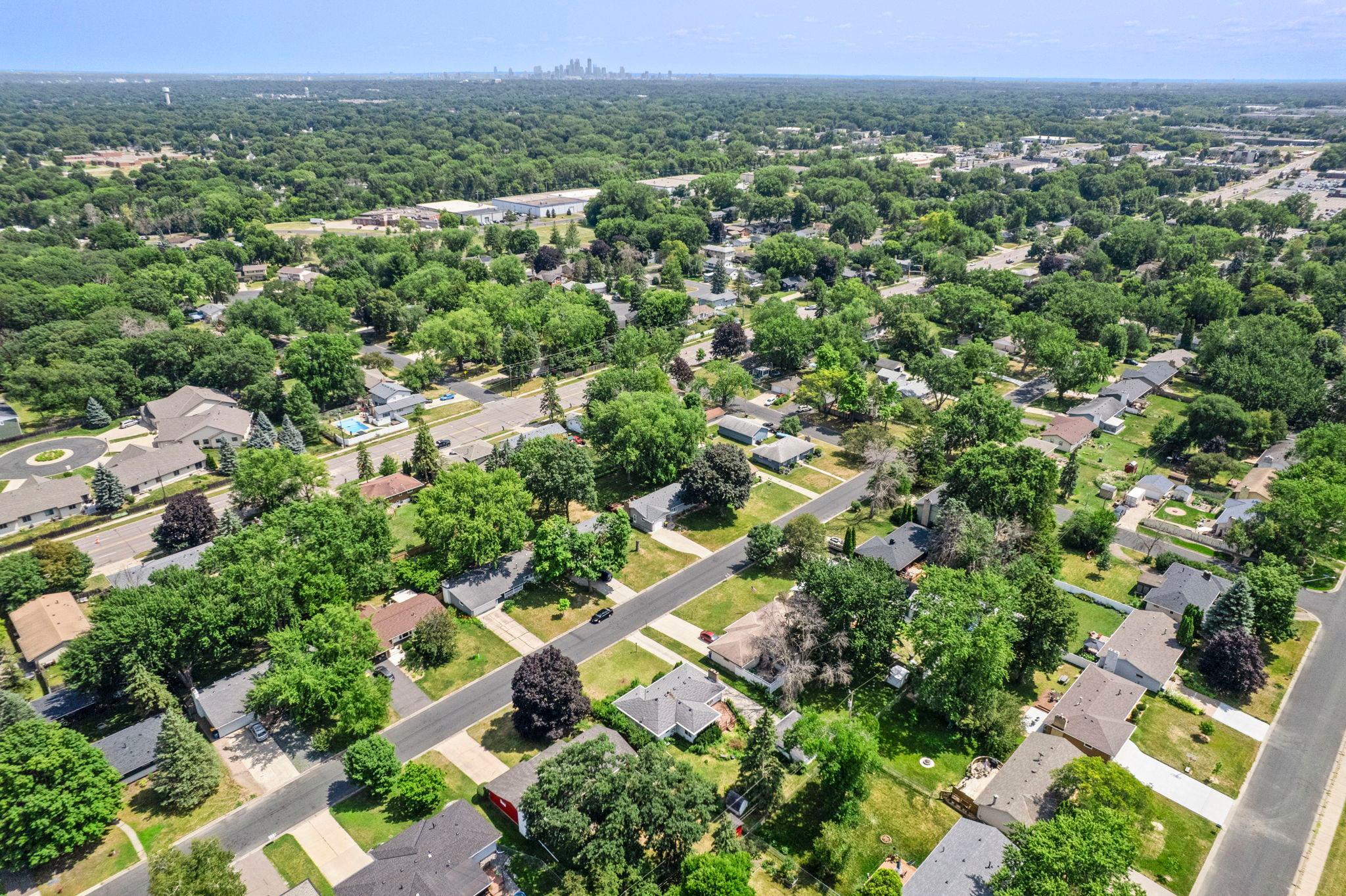 View of Residential at 4809 Winnetka Avenue, New Hope MN 55428, New Hope (73 of 88) - Mike Wilen | Minnesota Team Real Estate