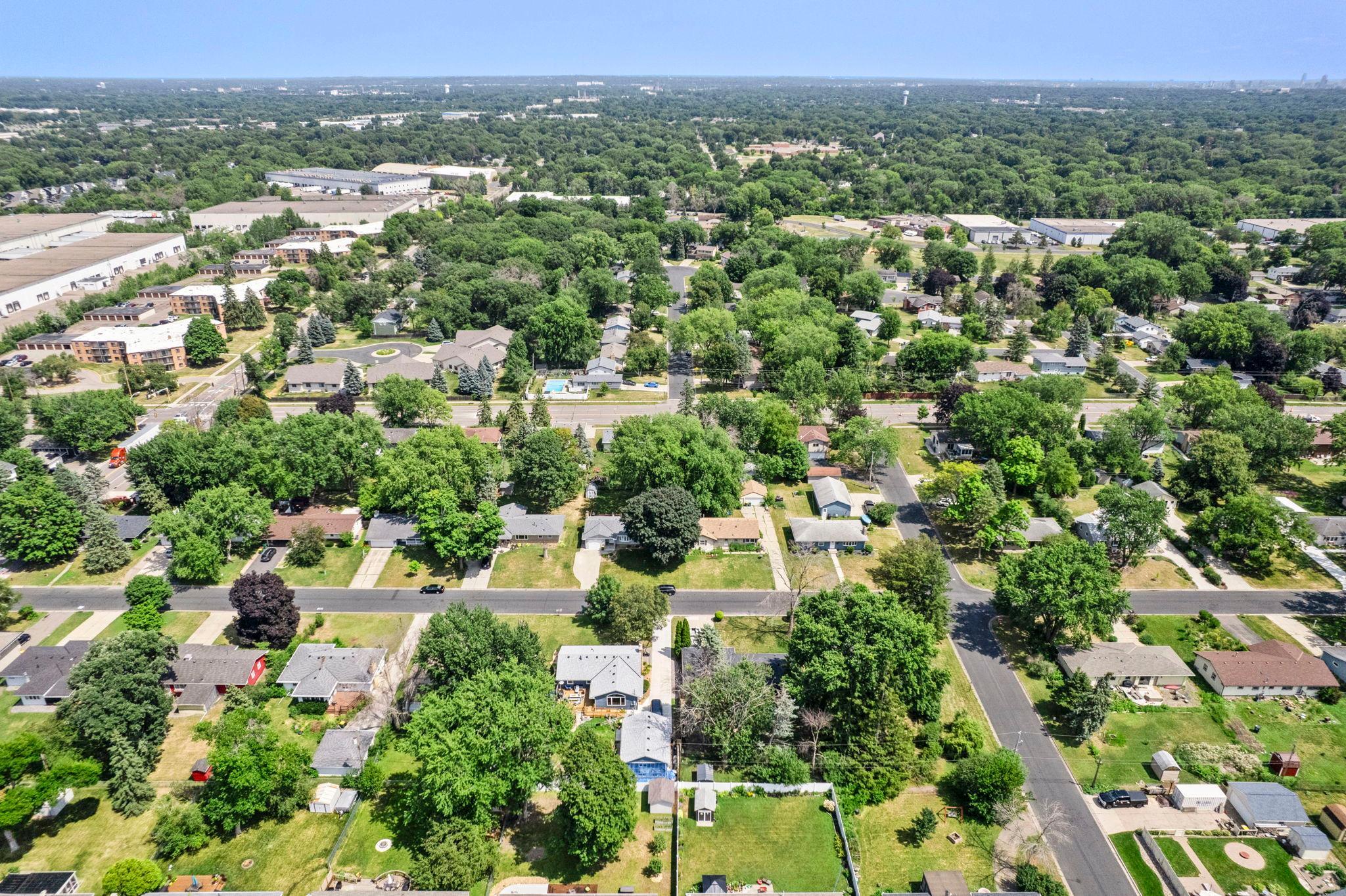 View of Residential at 4809 Winnetka Avenue, New Hope MN 55428, New Hope (72 of 88) - Mike Wilen | Minnesota Team Real Estate