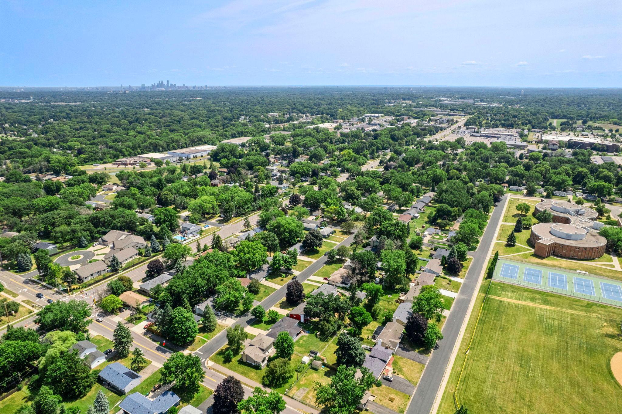 View of Residential at 4809 Winnetka Avenue, New Hope MN 55428, New Hope (67 of 88) - Mike Wilen | Minnesota Team Real Estate