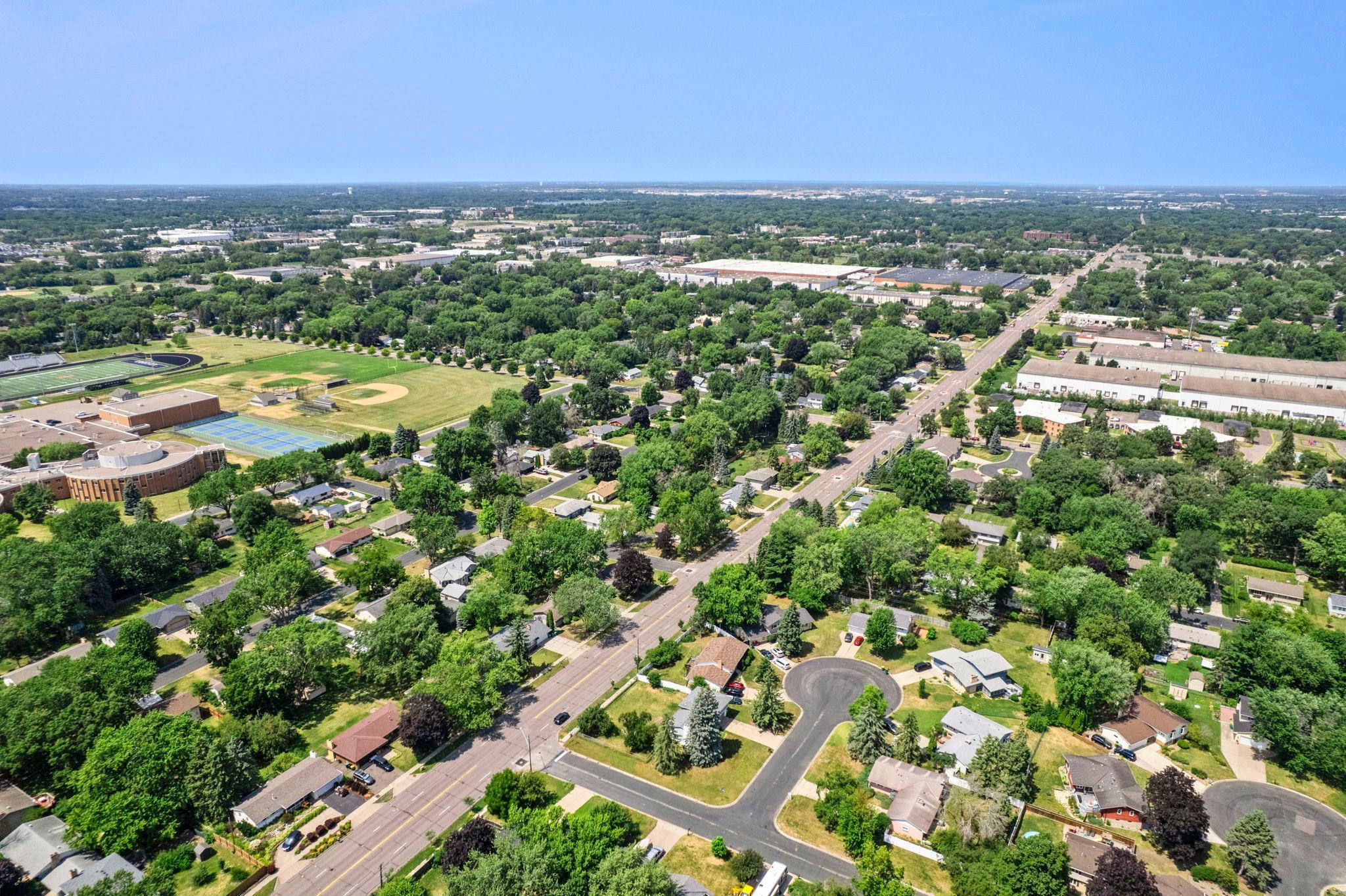 View of Residential at 4809 Winnetka Avenue, New Hope MN 55428, New Hope (63 of 88) - Mike Wilen | Minnesota Team Real Estate