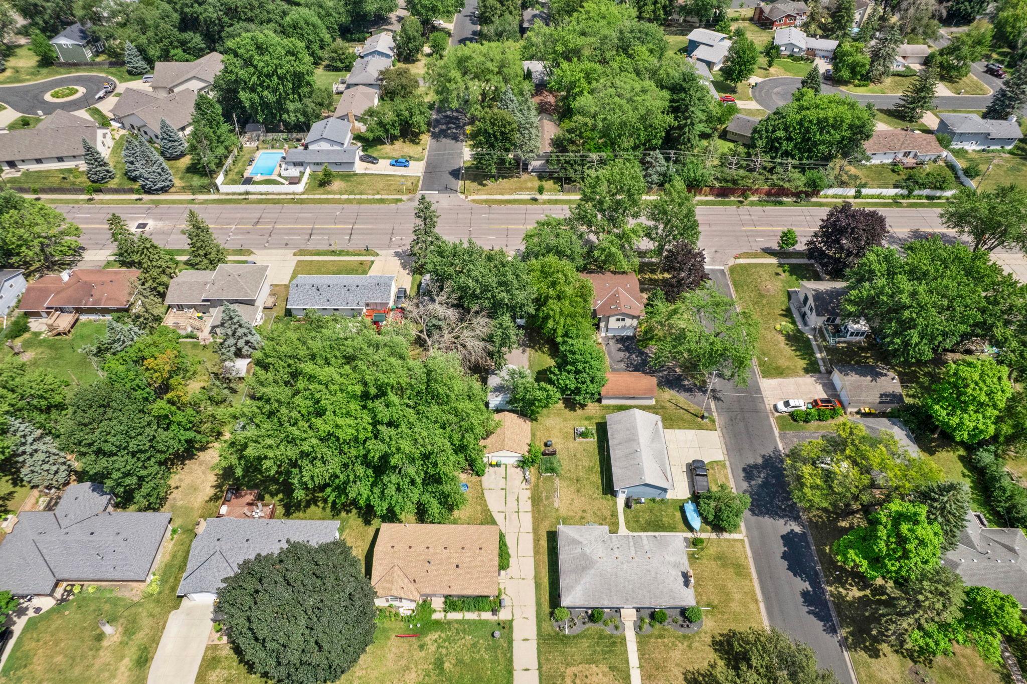 View of Residential at 4809 Winnetka Avenue, New Hope MN 55428, New Hope (49 of 88) - Mike Wilen | Minnesota Team Real Estate