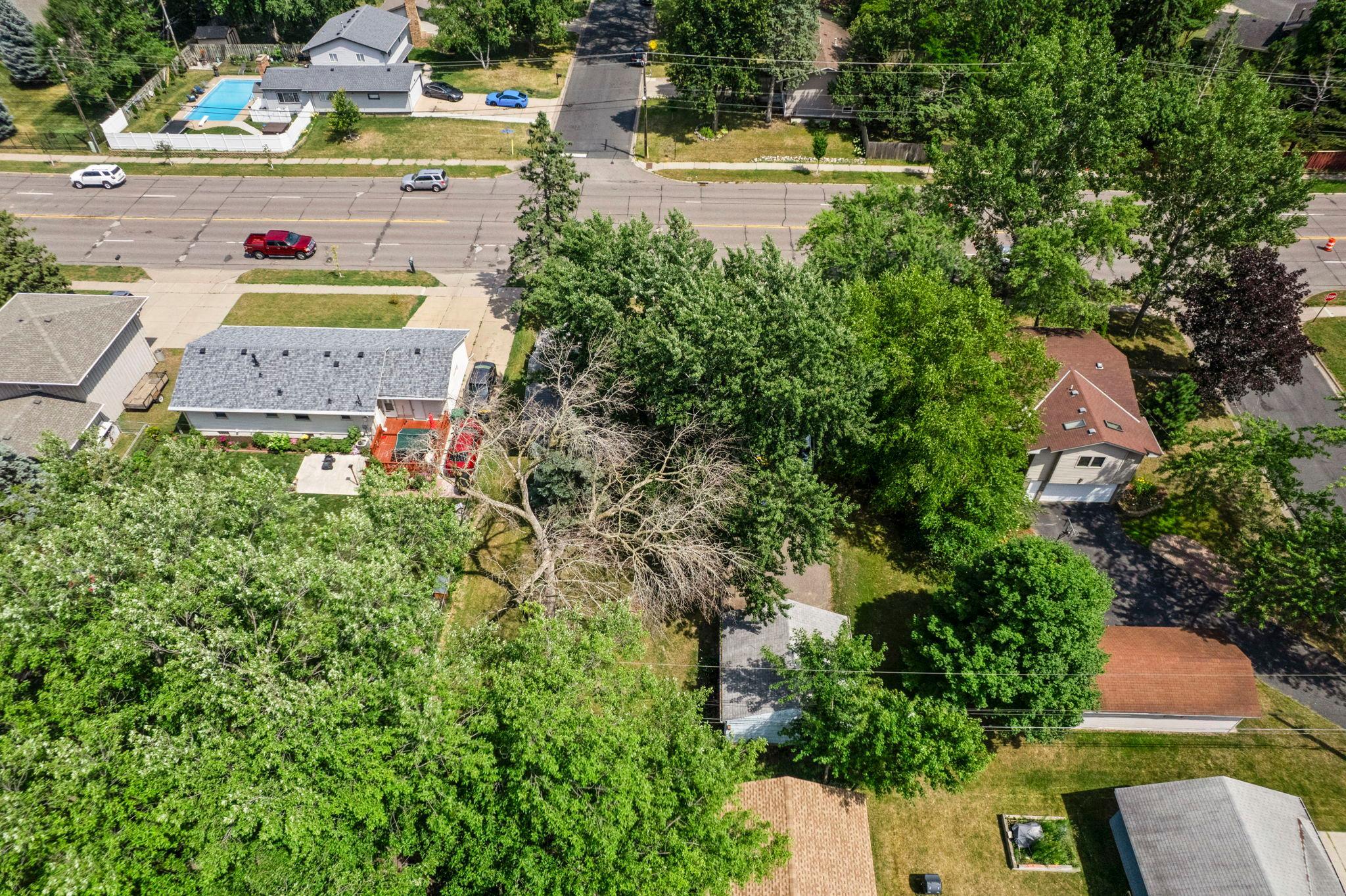 View of Residential at 4809 Winnetka Avenue, New Hope MN 55428, New Hope (47 of 88) - Mike Wilen | Minnesota Team Real Estate