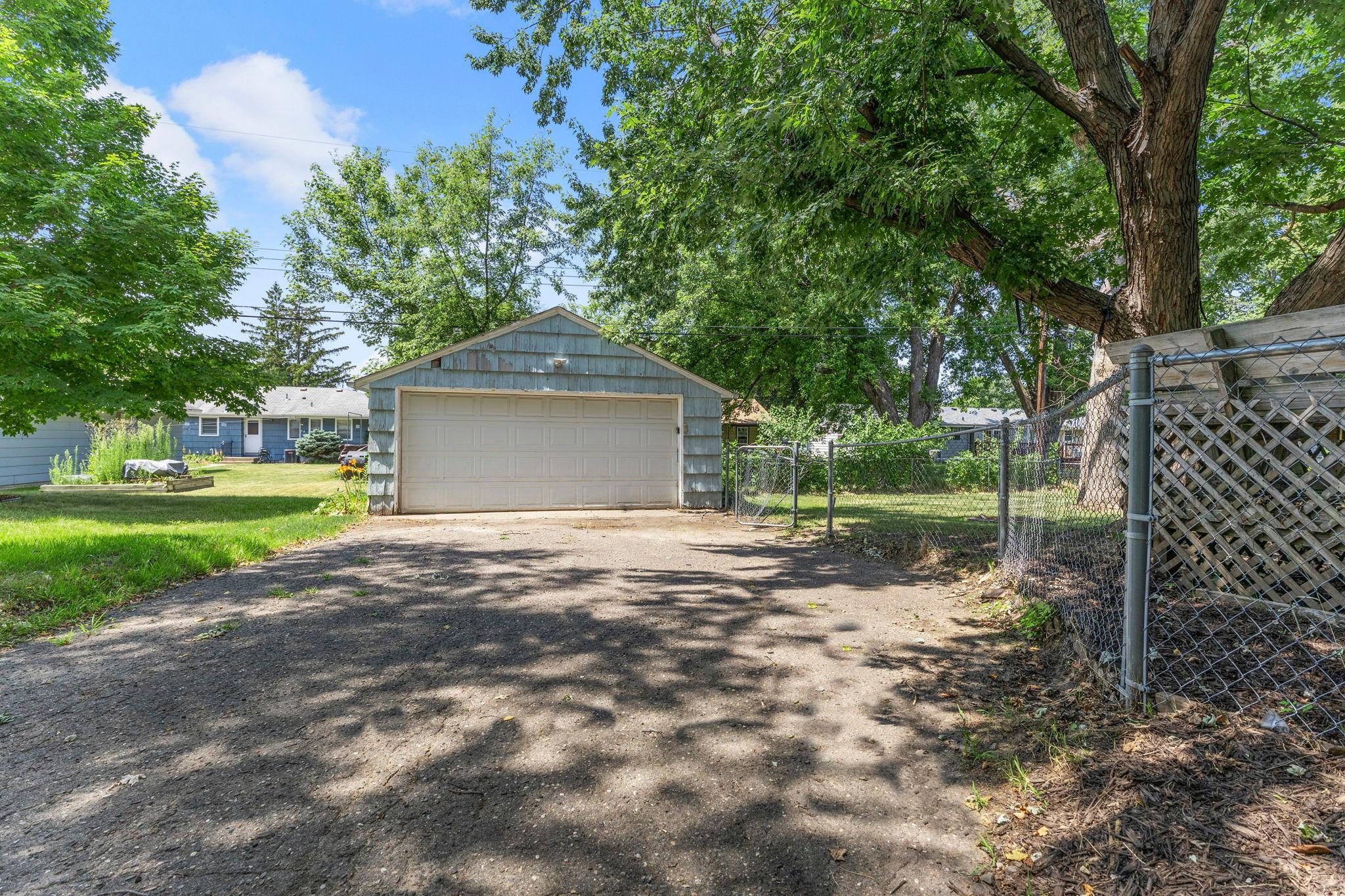View of Residential at 4809 Winnetka Avenue, New Hope MN 55428, New Hope (35 of 88) - Mike Wilen | Minnesota Team Real Estate