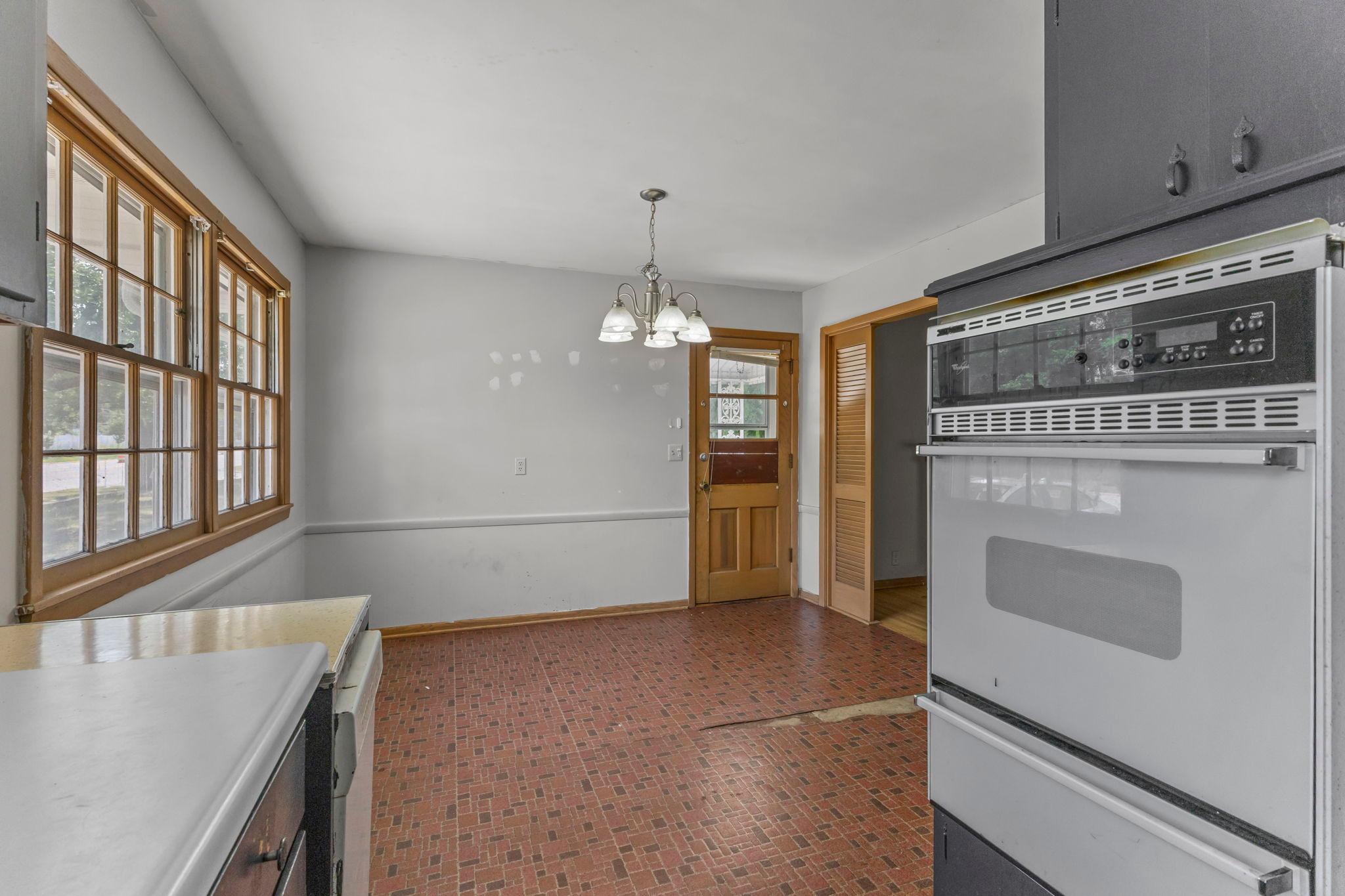 View of Residential at 4809 Winnetka Avenue, New Hope MN 55428, New Hope (9 of 88) - Mike Wilen | Minnesota Team Real Estate