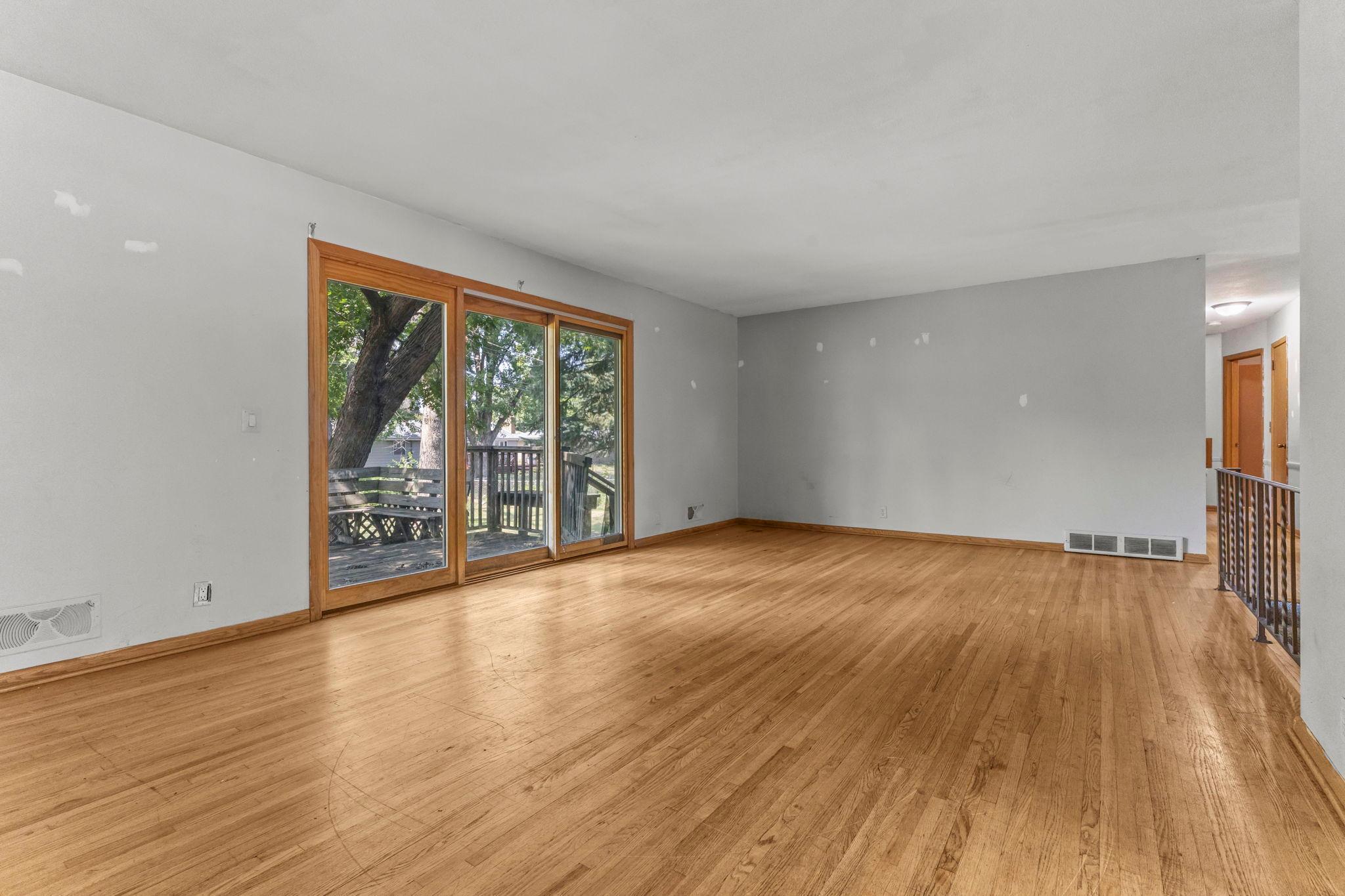 View of Residential at 4809 Winnetka Avenue, New Hope MN 55428, New Hope (3 of 88) - Mike Wilen | Minnesota Team Real Estate