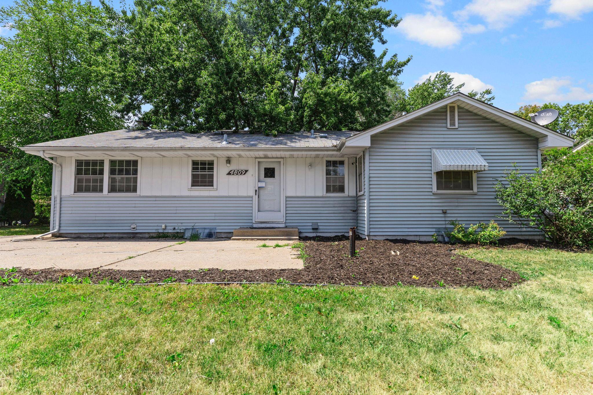 View of Residential at 4809 Winnetka Avenue, New Hope MN 55428, New Hope - Mike Wilen | Minnesota Team Real Estate