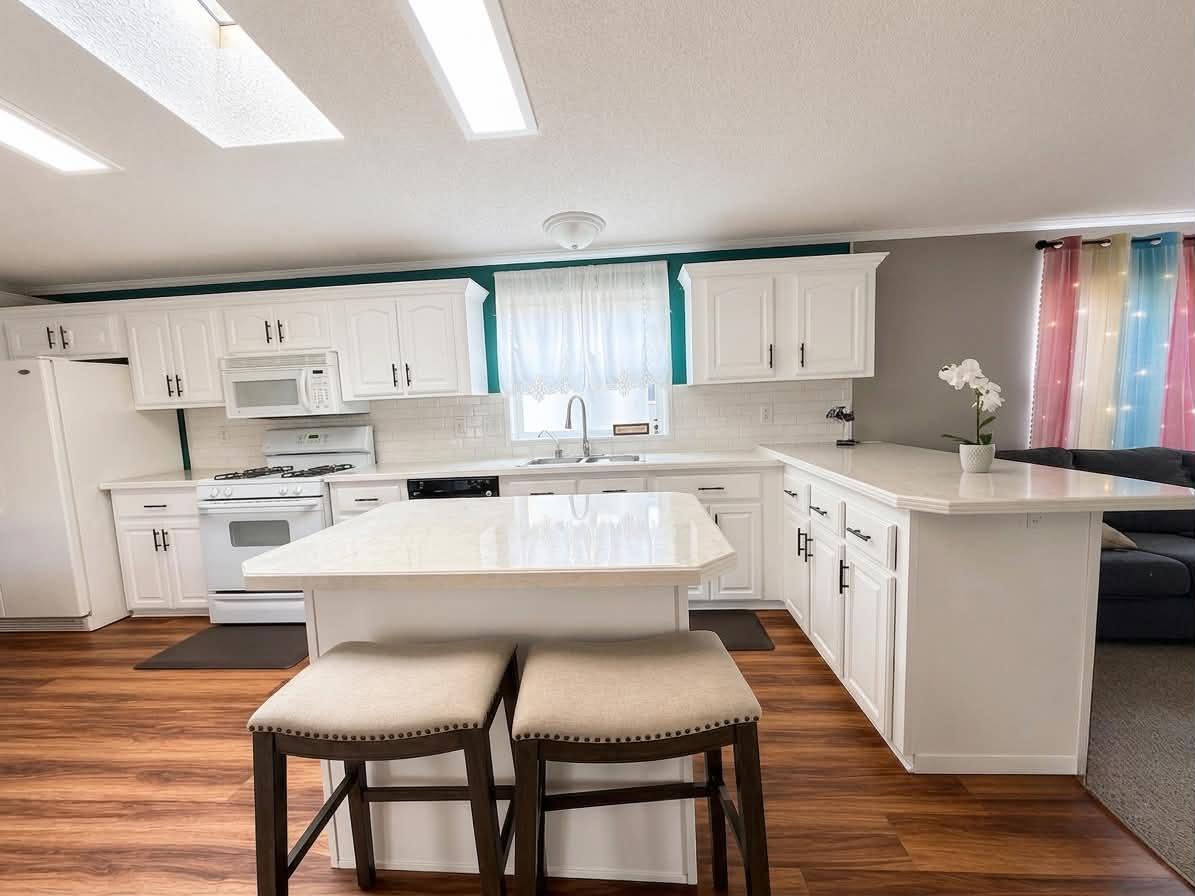 View of Residential at 1339 Pine Tree, Maplewood MN 55119, Maplewood (3 of 7) - Mike Wilen | Minnesota Team Real Estate