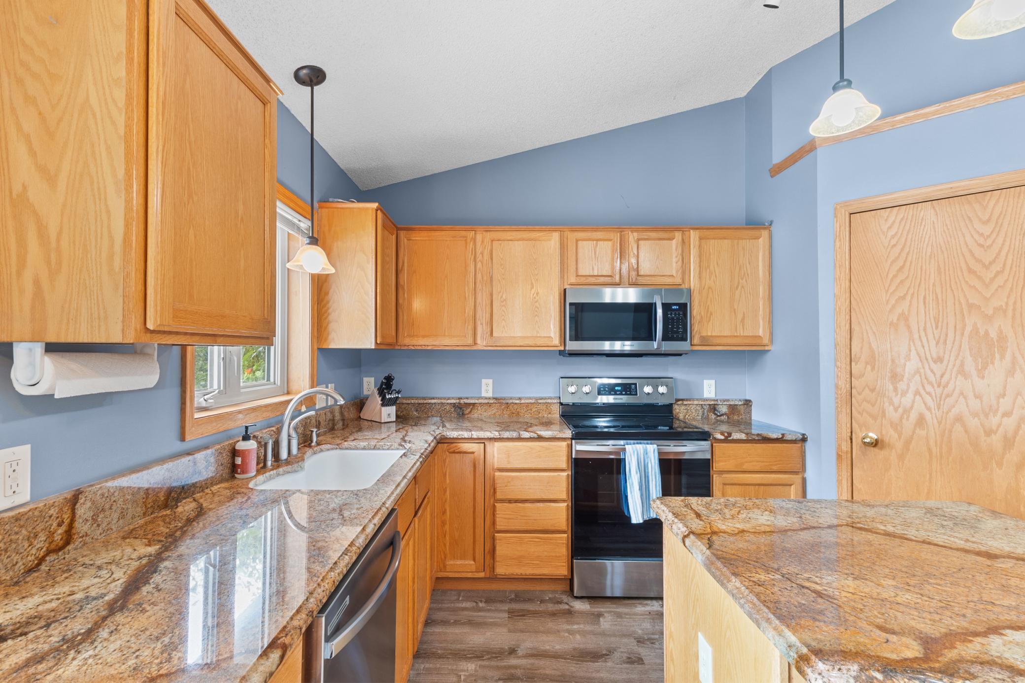 View of Residential at 15712 Crocus Avenue, Rosemount MN 55068, Rosemount (5 of 33) - Mike Wilen | Minnesota Team Real Estate