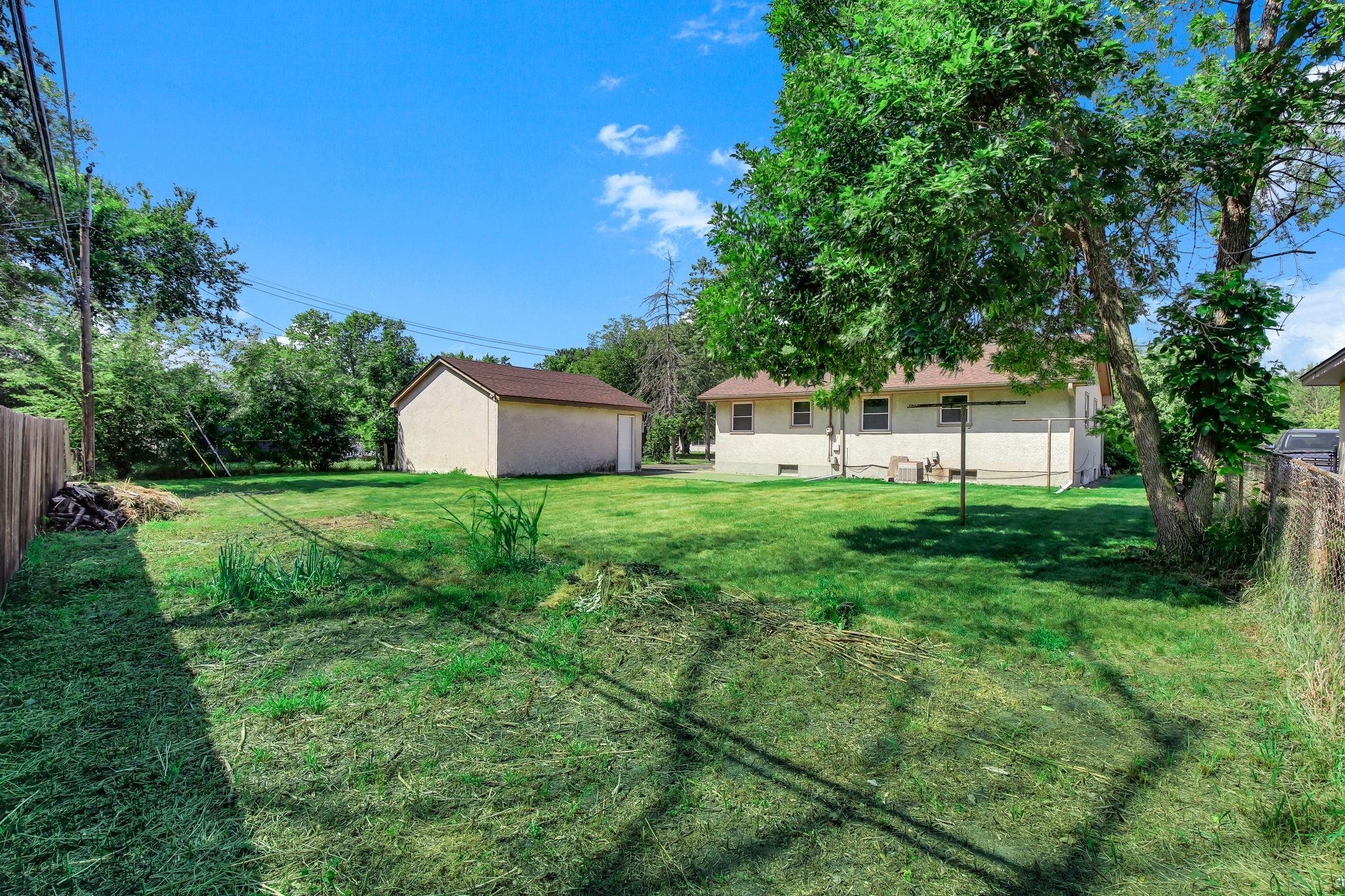 View of Residential at 6936 Newton Avenue, Brooklyn Center MN 55430, Brooklyn Center (37 of 40) - Mike Wilen | Minnesota Team Real Estate