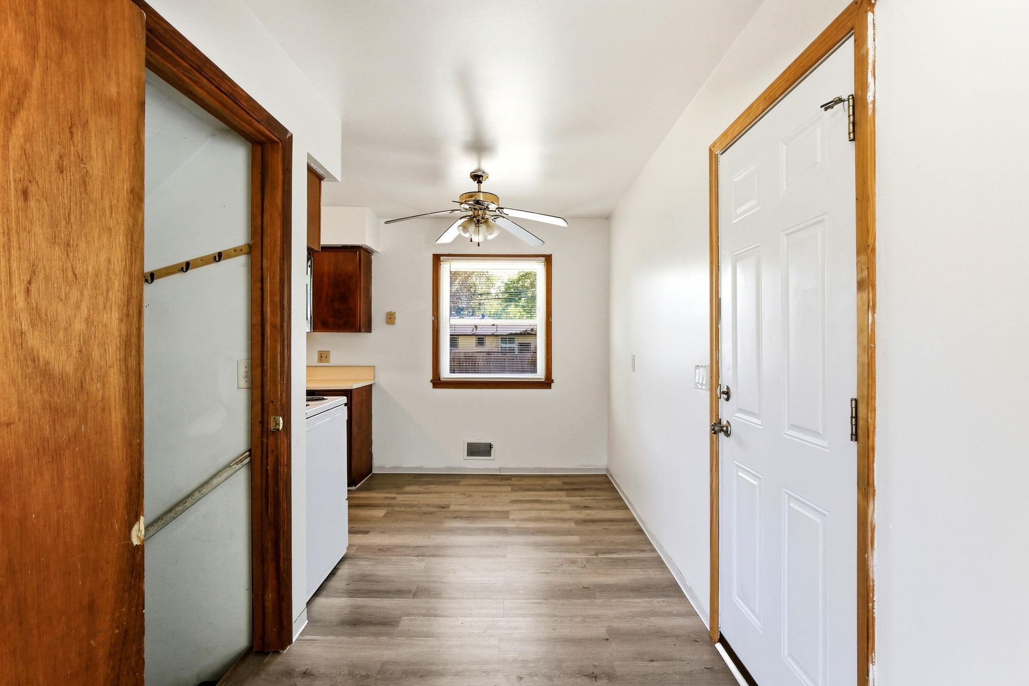 View of Residential at 6936 Newton Avenue, Brooklyn Center MN 55430, Brooklyn Center (10 of 40) - Mike Wilen | Minnesota Team Real Estate