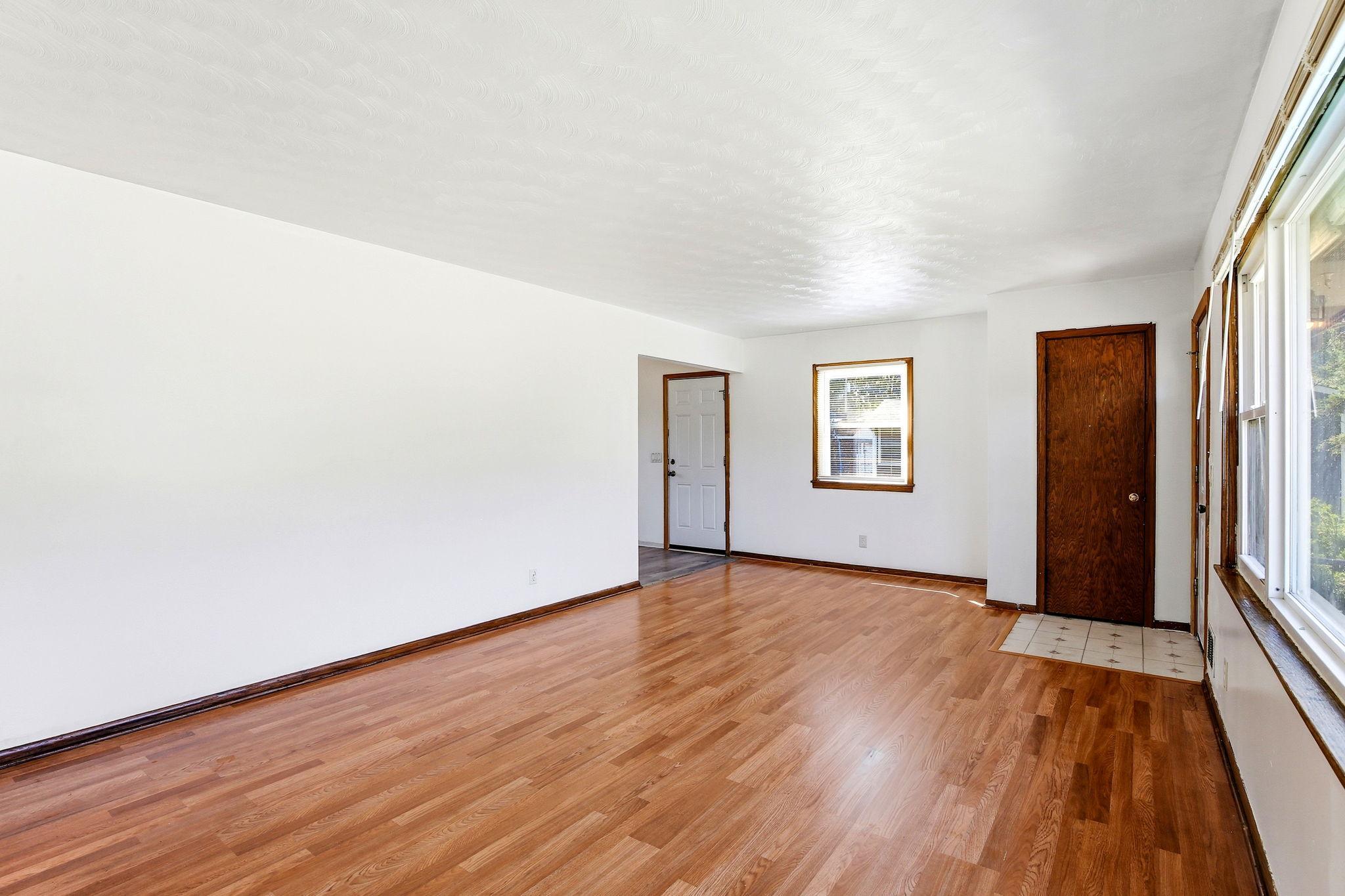 View of Residential at 6936 Newton Avenue, Brooklyn Center MN 55430, Brooklyn Center (6 of 40) - Mike Wilen | Minnesota Team Real Estate