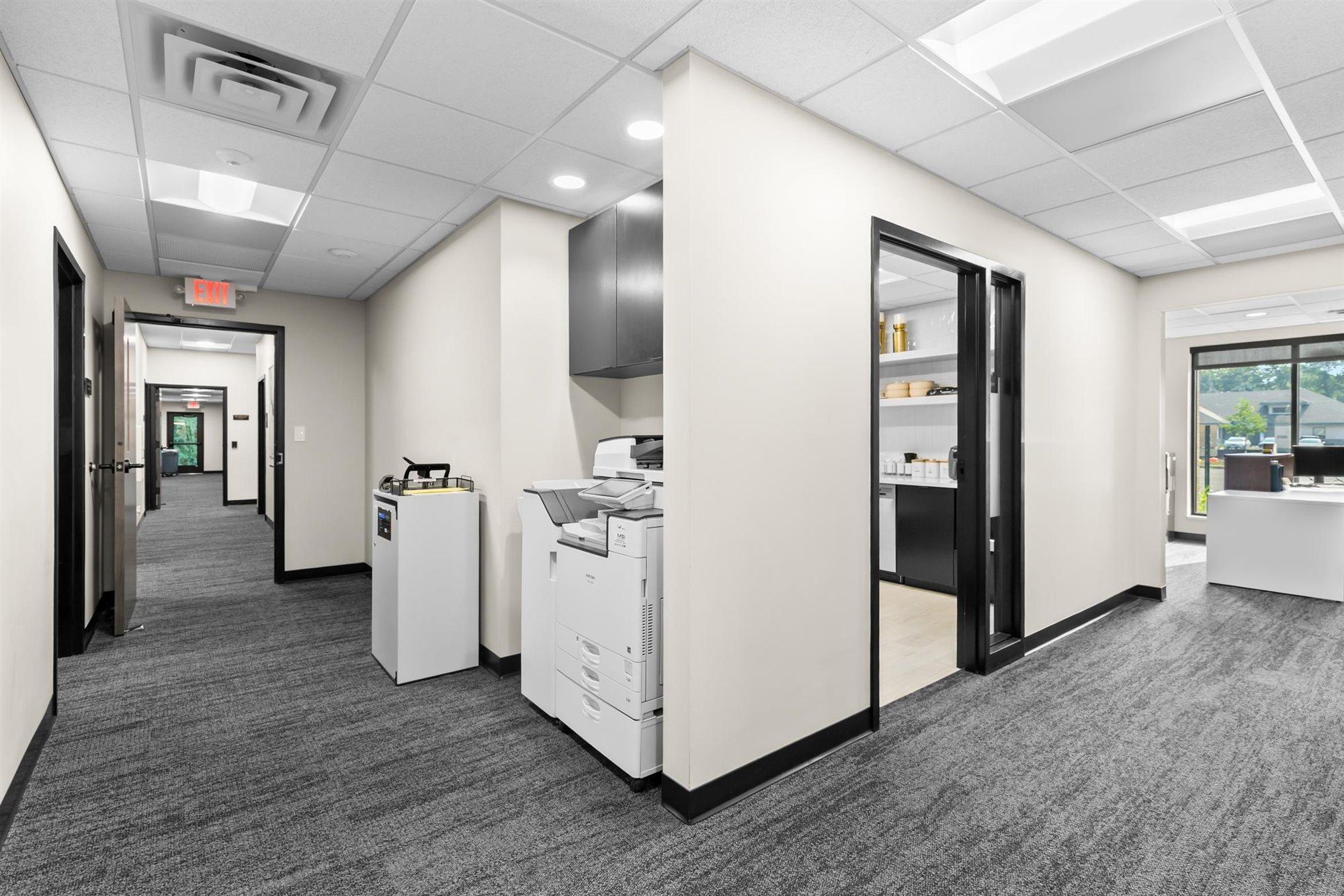 View of Commercial Sale at 2056 Woodlane Drive, Woodbury MN 55125, Woodbury (25 of 42) - Mike Wilen | Minnesota Team Real Estate