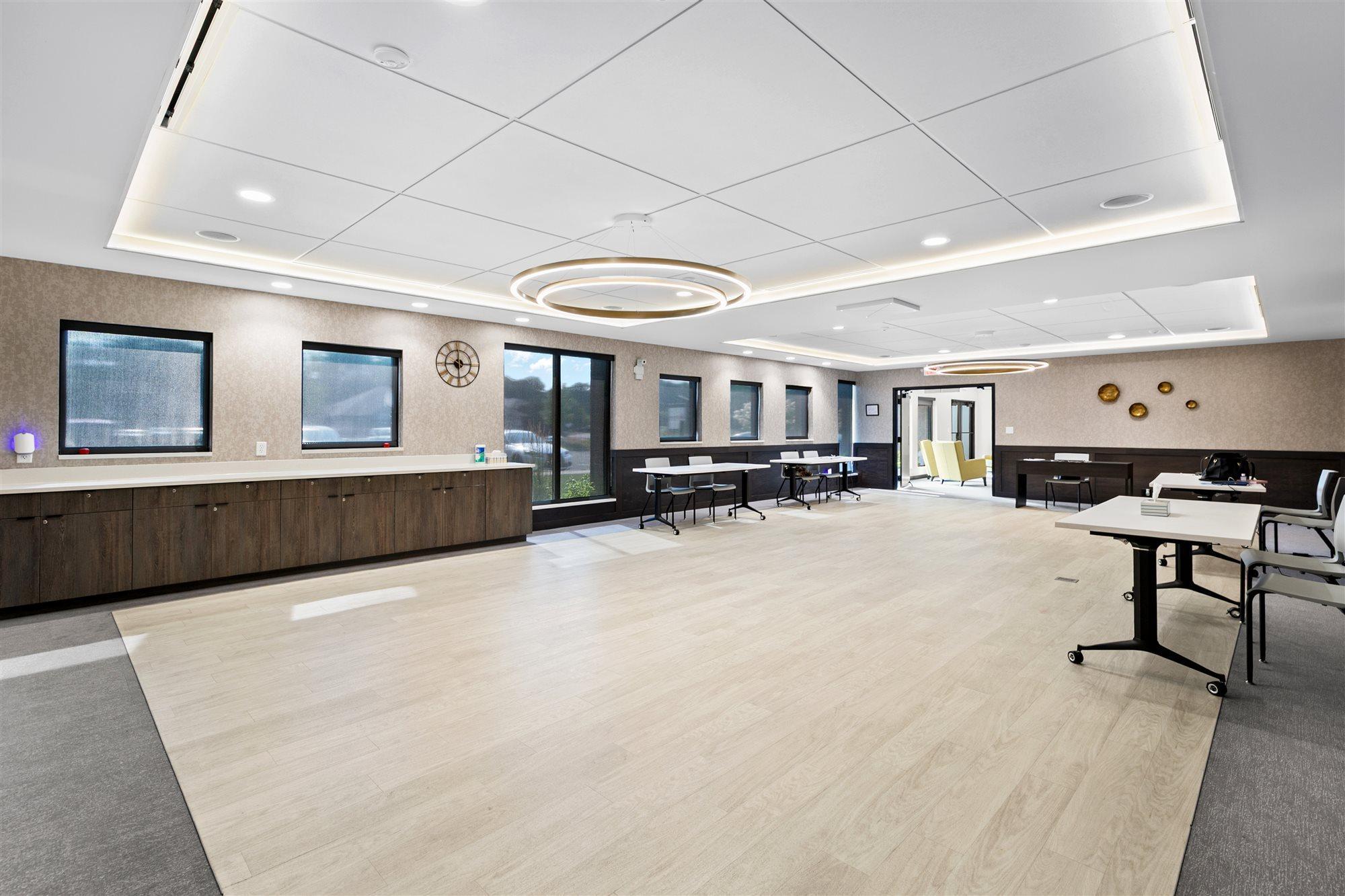 View of Commercial Sale at 2056 Woodlane Drive, Woodbury MN 55125, Woodbury (13 of 42) - Mike Wilen | Minnesota Team Real Estate
