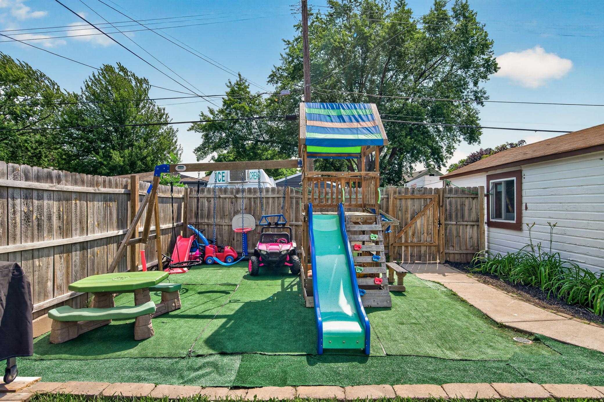 View of Residential at 529 3rd Avenue, South Saint Paul MN 55075, South Saint Paul (31 of 43) - Mike Wilen | Minnesota Team Real Estate