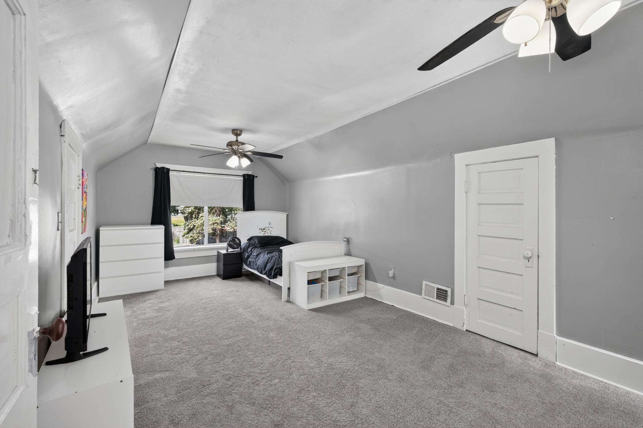 View of Residential at 529 3rd Avenue, South Saint Paul MN 55075, South Saint Paul (23 of 43) - Mike Wilen | Minnesota Team Real Estate