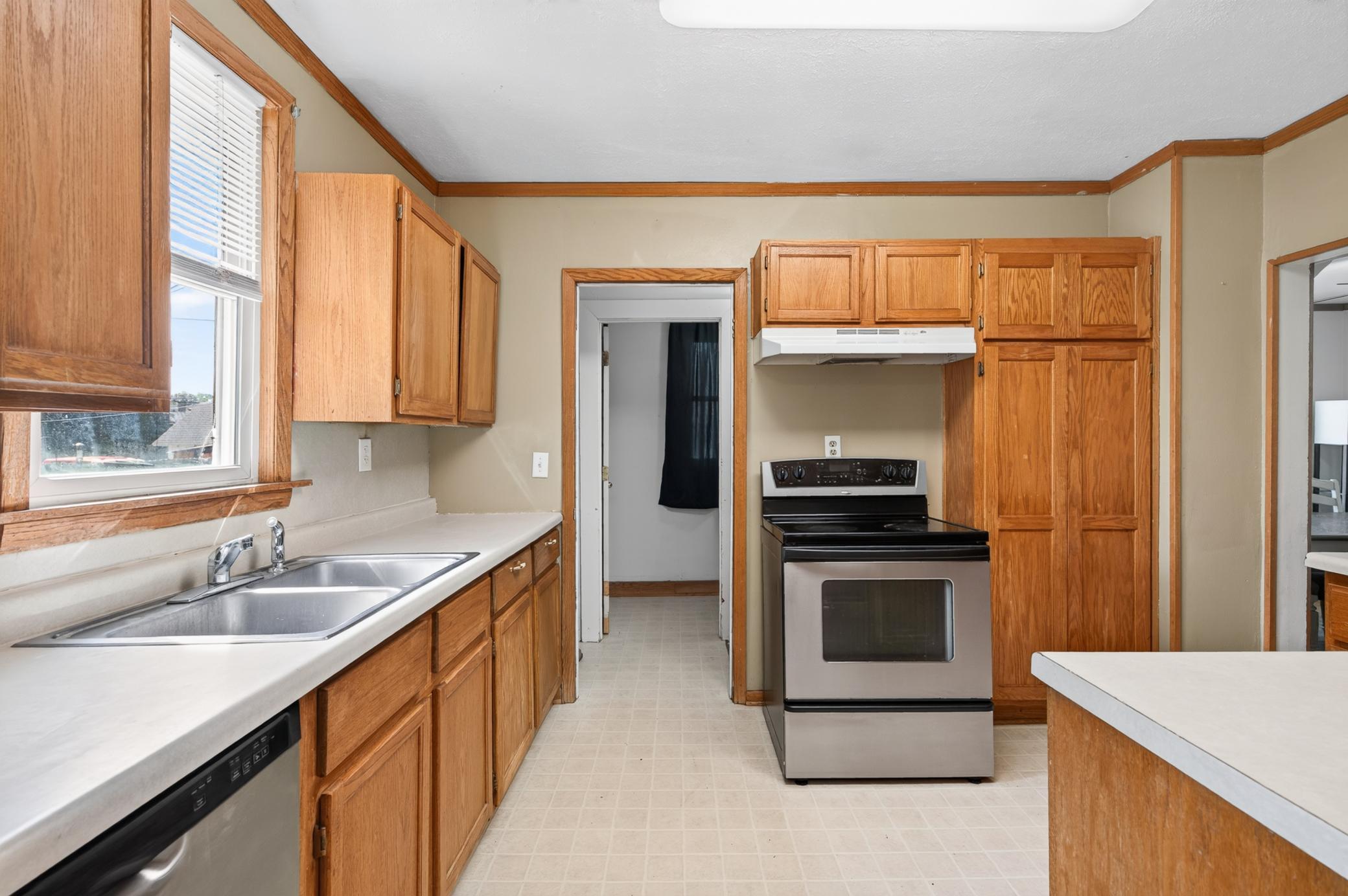 View of Residential at 529 3rd Avenue, South Saint Paul MN 55075, South Saint Paul (14 of 43) - Mike Wilen | Minnesota Team Real Estate