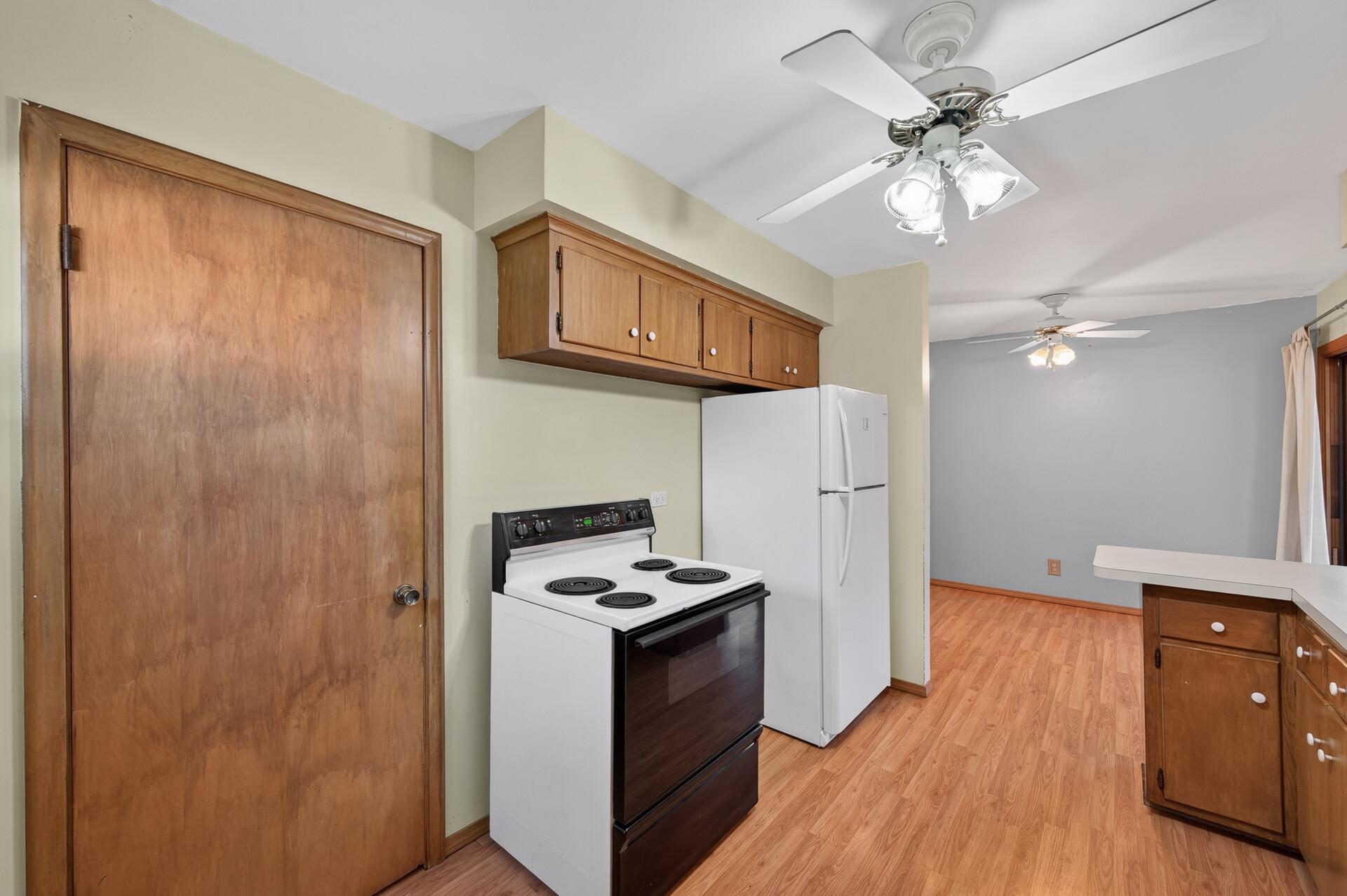 View of Residential at 3860 2 1/2 Street, Columbia Heights MN 55421, Columbia Heights (12 of 30) - Mike Wilen | Minnesota Team Real Estate