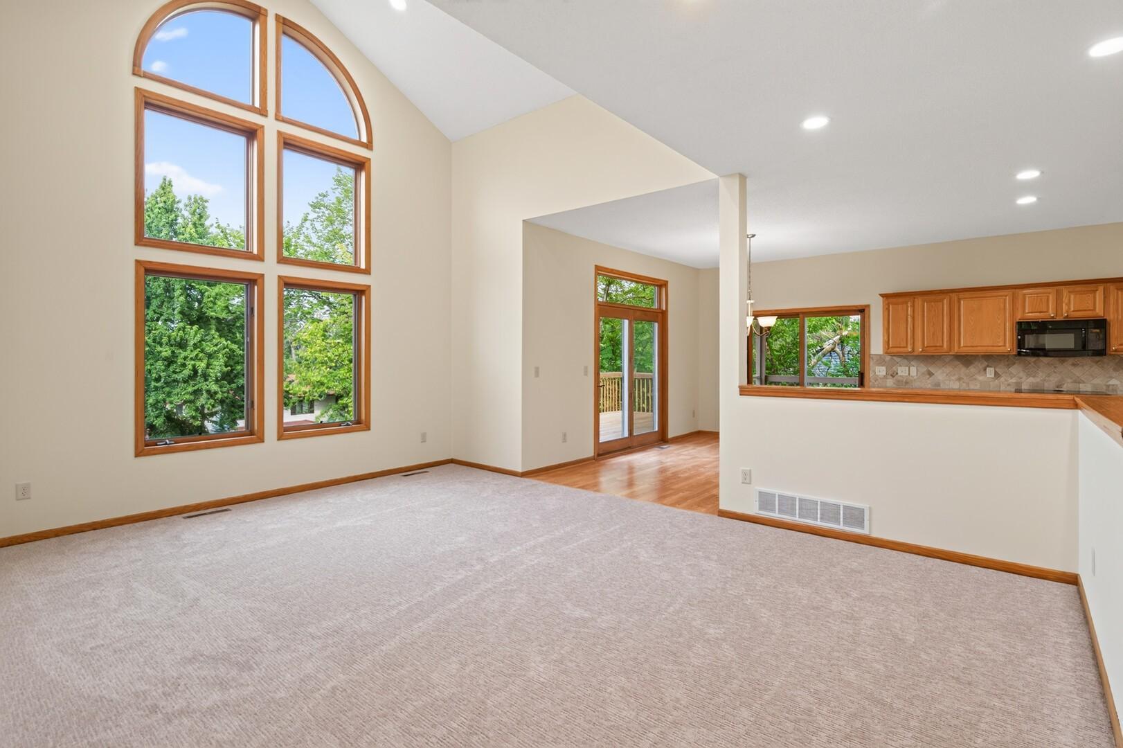 View of Residential at 9848 Oak Shore Drive, Lakeville MN 55044, Lakeville (32 of 38) - Mike Wilen | Minnesota Team Real Estate